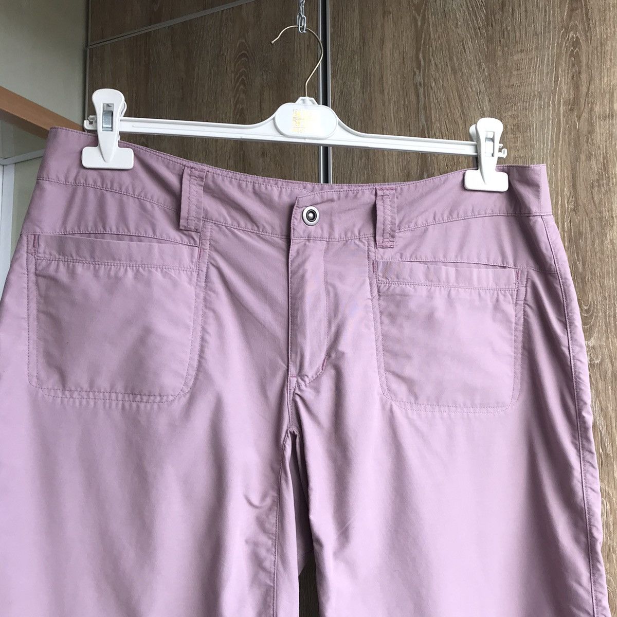 Arc'teryx × Vintage Vintage 90s Arc’teryx Women’s Long Shorts size M/L Size 34" / US 12 / IT 48 - 4 Thumbnail