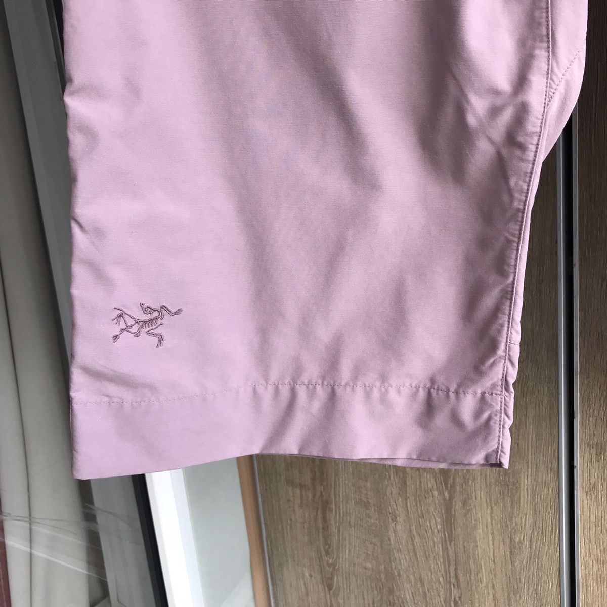 Arc'teryx × Vintage Vintage 90s Arc’teryx Women’s Long Shorts size M/L Size 34" / US 12 / IT 48 - 2 Thumbnail