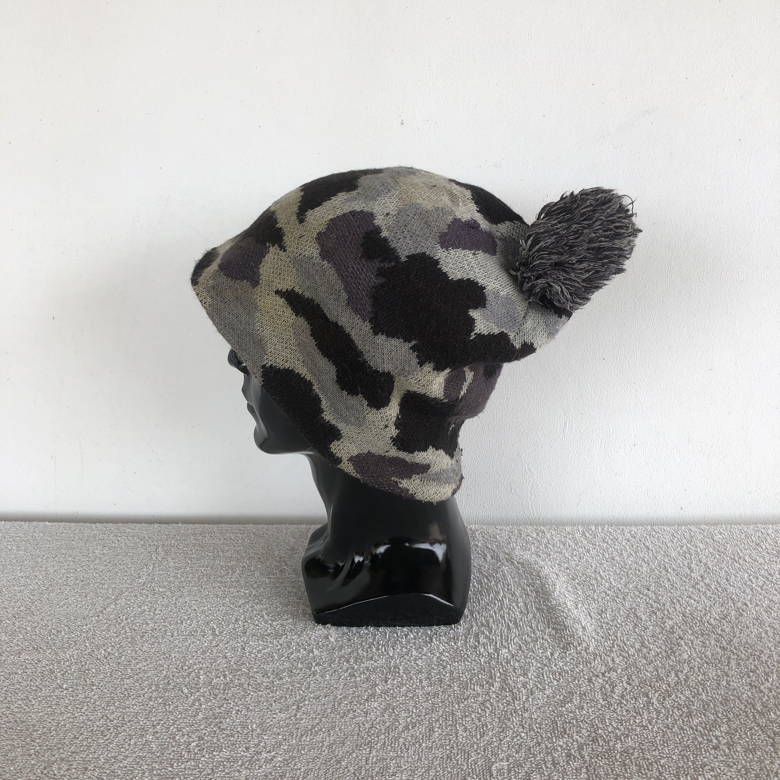 Japanese Brand × Vintage Vintage Columbia Beanie Unknown Snow Caps Camouflage Hats Size ONE SIZE - 5 Thumbnail