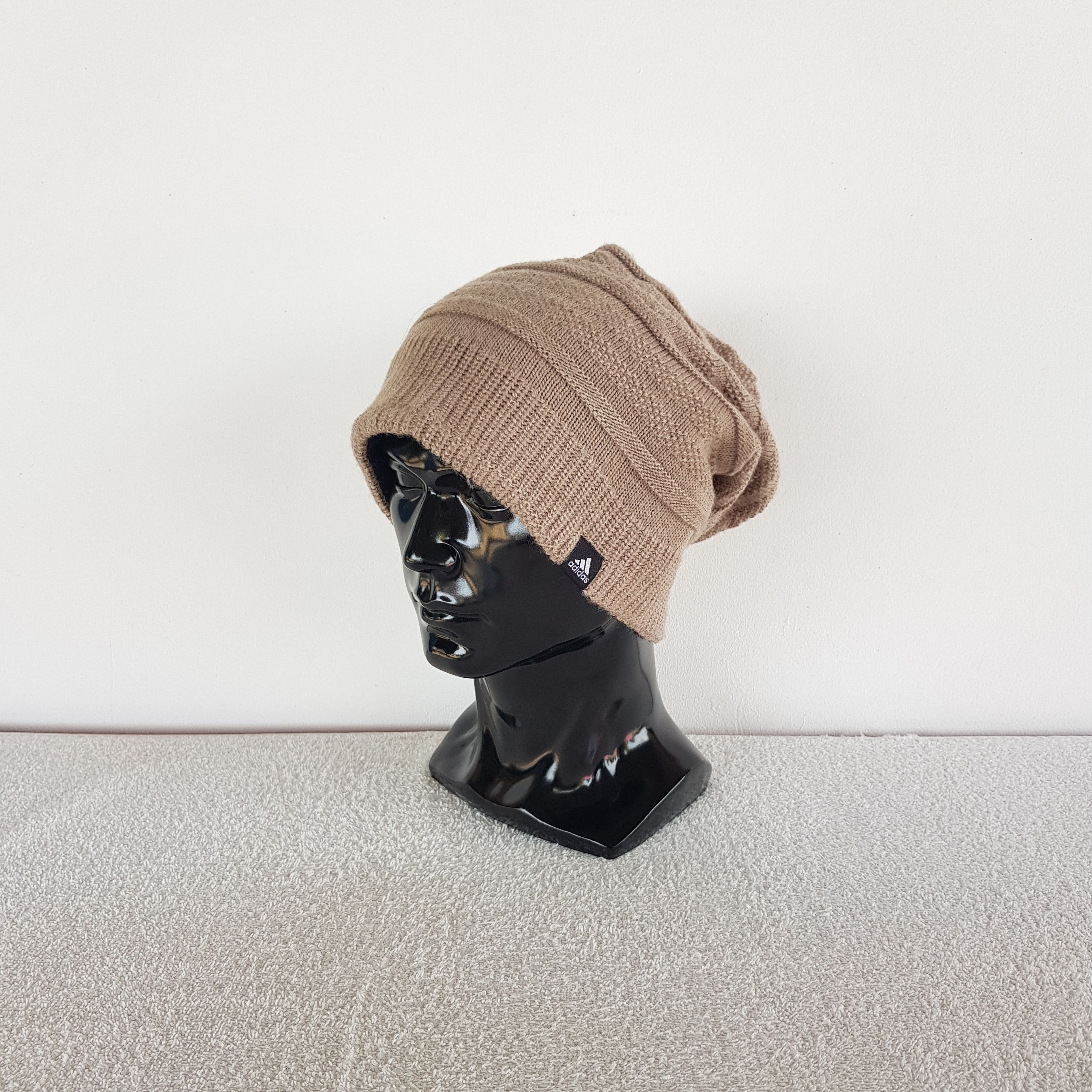 Vintage Vintage Adidas Hats Adidas Beanie Snow Caps - AC11405. Size ONE SIZE - 1 Thumbnail