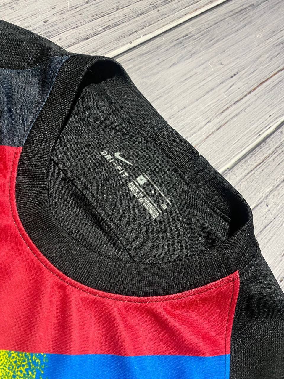 Nike Nike Barcelona 2019 2020 Goalkeeper Shirt Champions Leagua Size US S / EU 44-46 / 1 - 7 Thumbnail