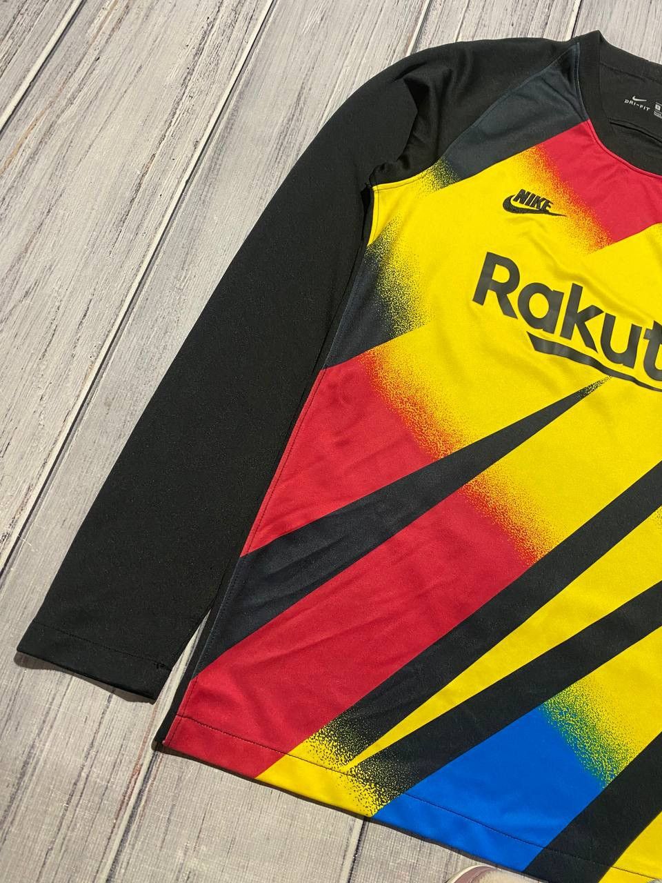 Nike Nike Barcelona 2019 2020 Goalkeeper Shirt Champions Leagua Size US S / EU 44-46 / 1 - 4 Thumbnail