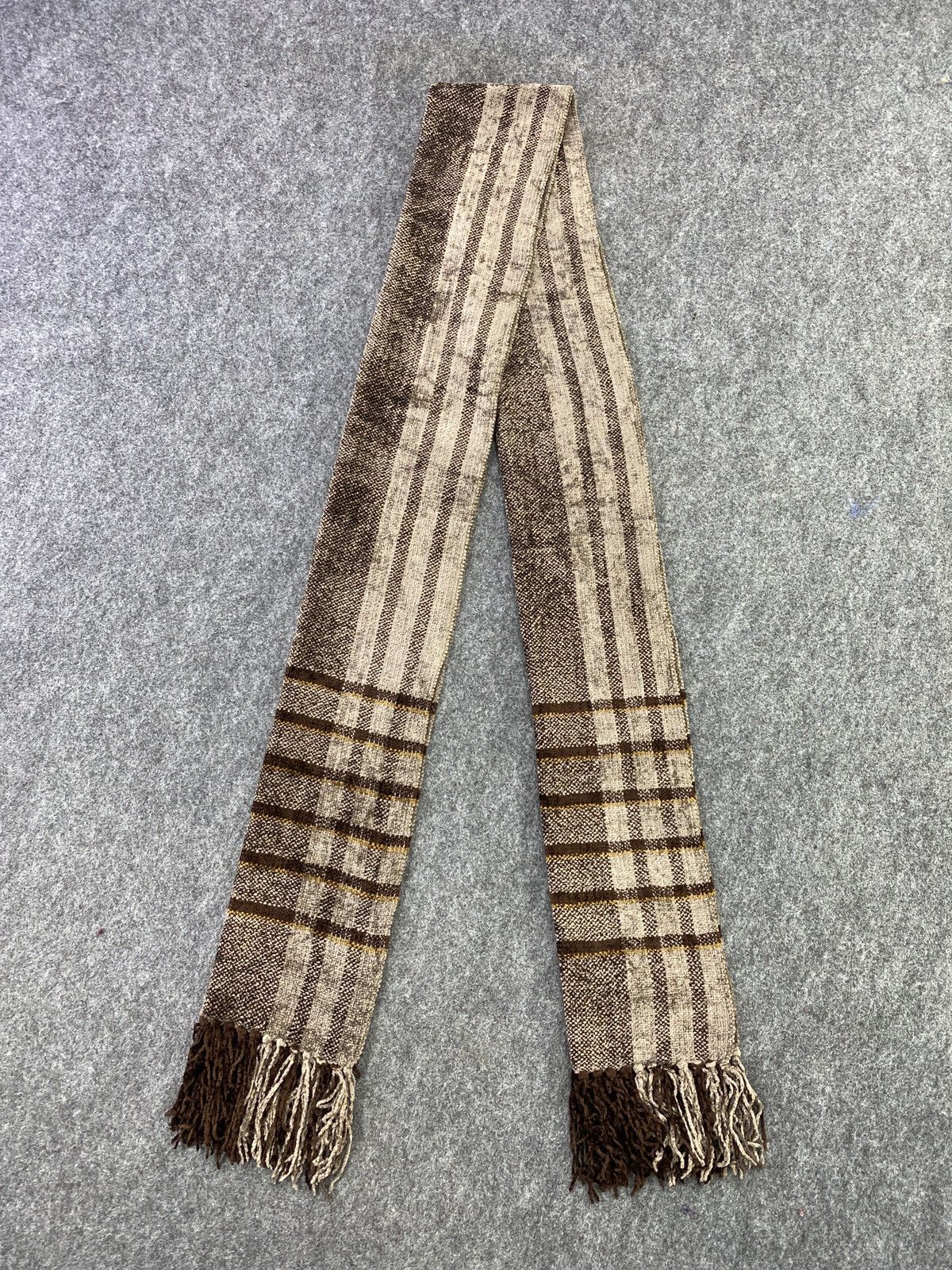 Barneys New York BARNEYS NEW YORK Scarf/Muffler/Neckwear -T260 Size ONE SIZE - 4 Thumbnail