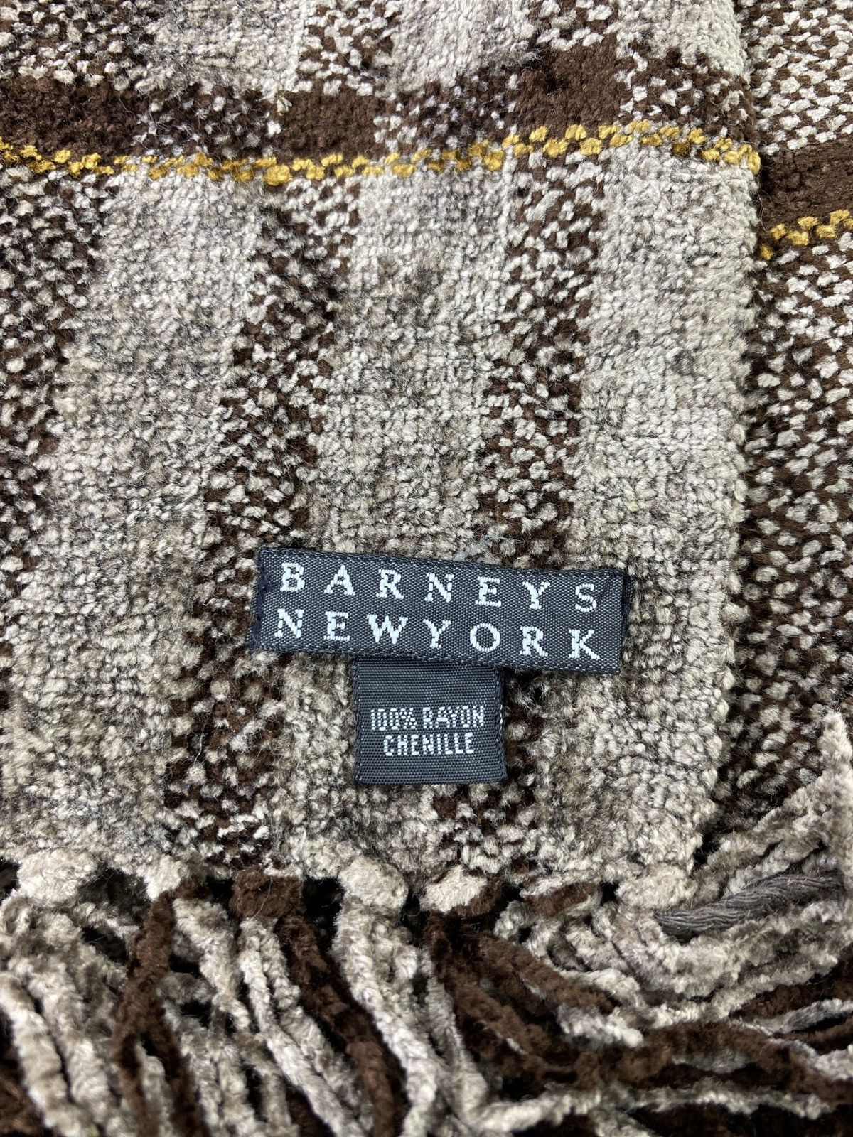 Barneys New York BARNEYS NEW YORK Scarf/Muffler/Neckwear -T260 Size ONE SIZE - 5 Thumbnail