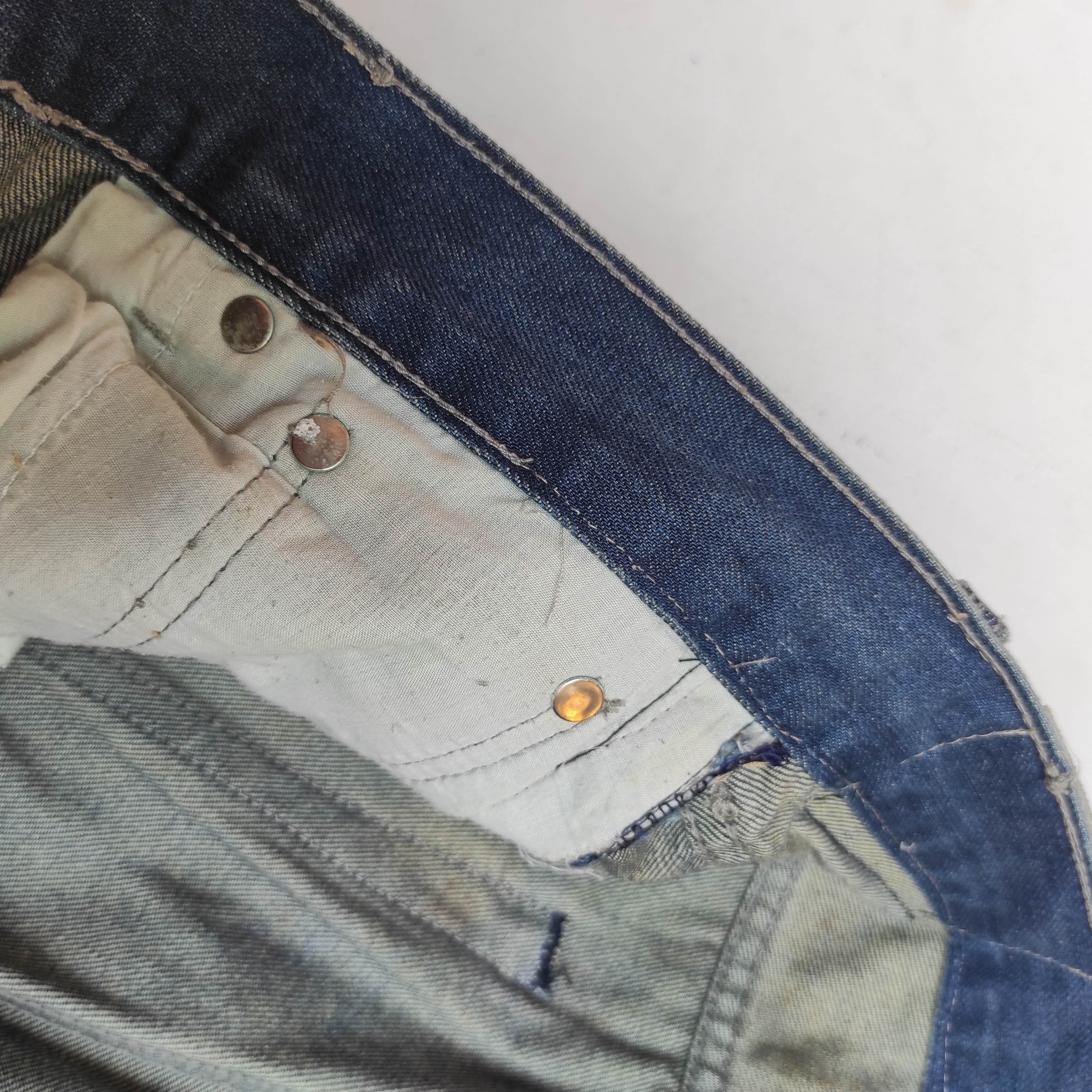 Neighborhood Neighborhood NBHD Basic Savage Denim Distressed Effect Size US 30 / EU 46 - 13 Thumbnail