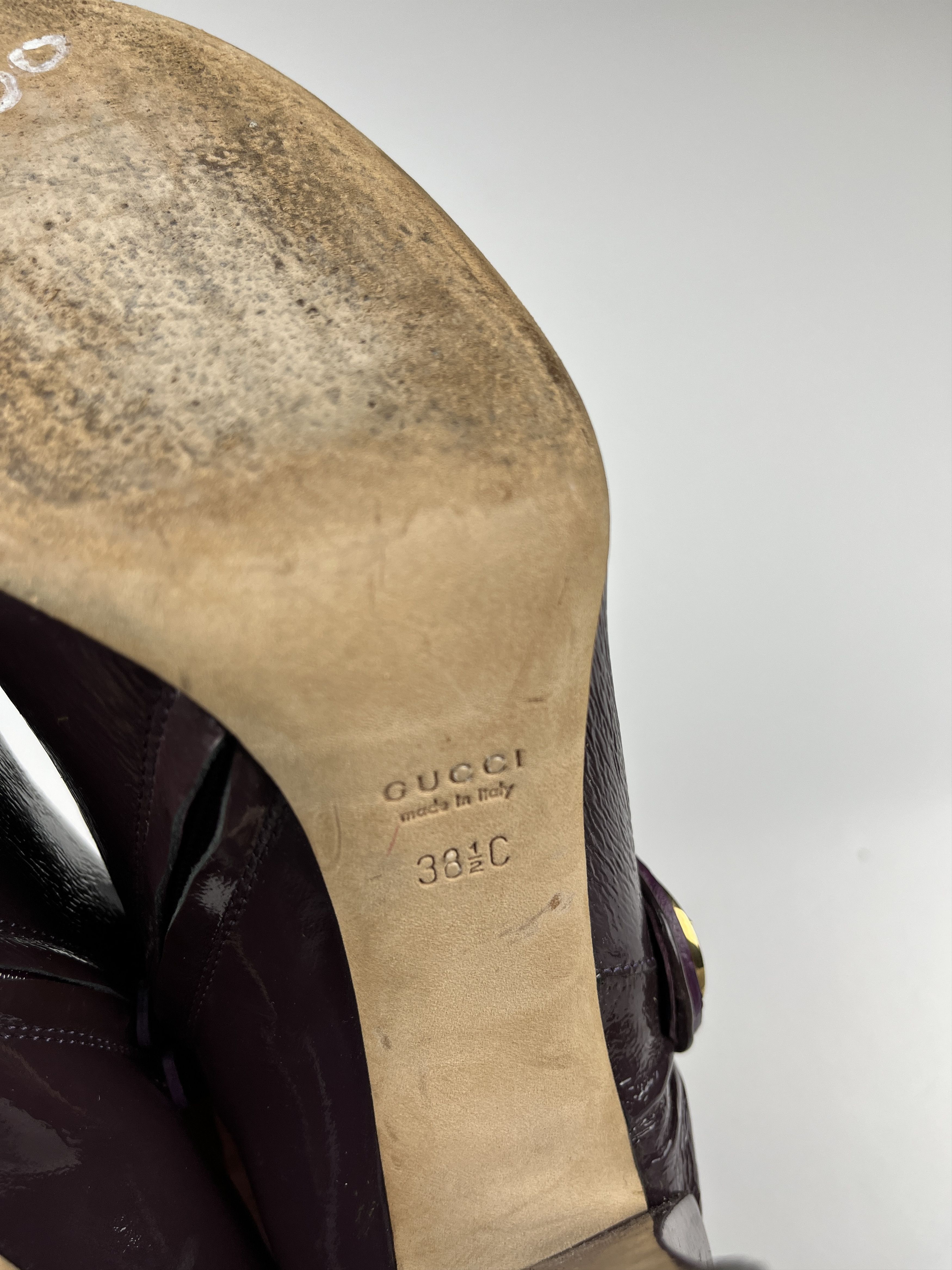 Gucci Gucci Purple Hysteria Leather Crest Gold Medallion Bootie Size US 8.5 / IT 38.5 - 19 Thumbnail