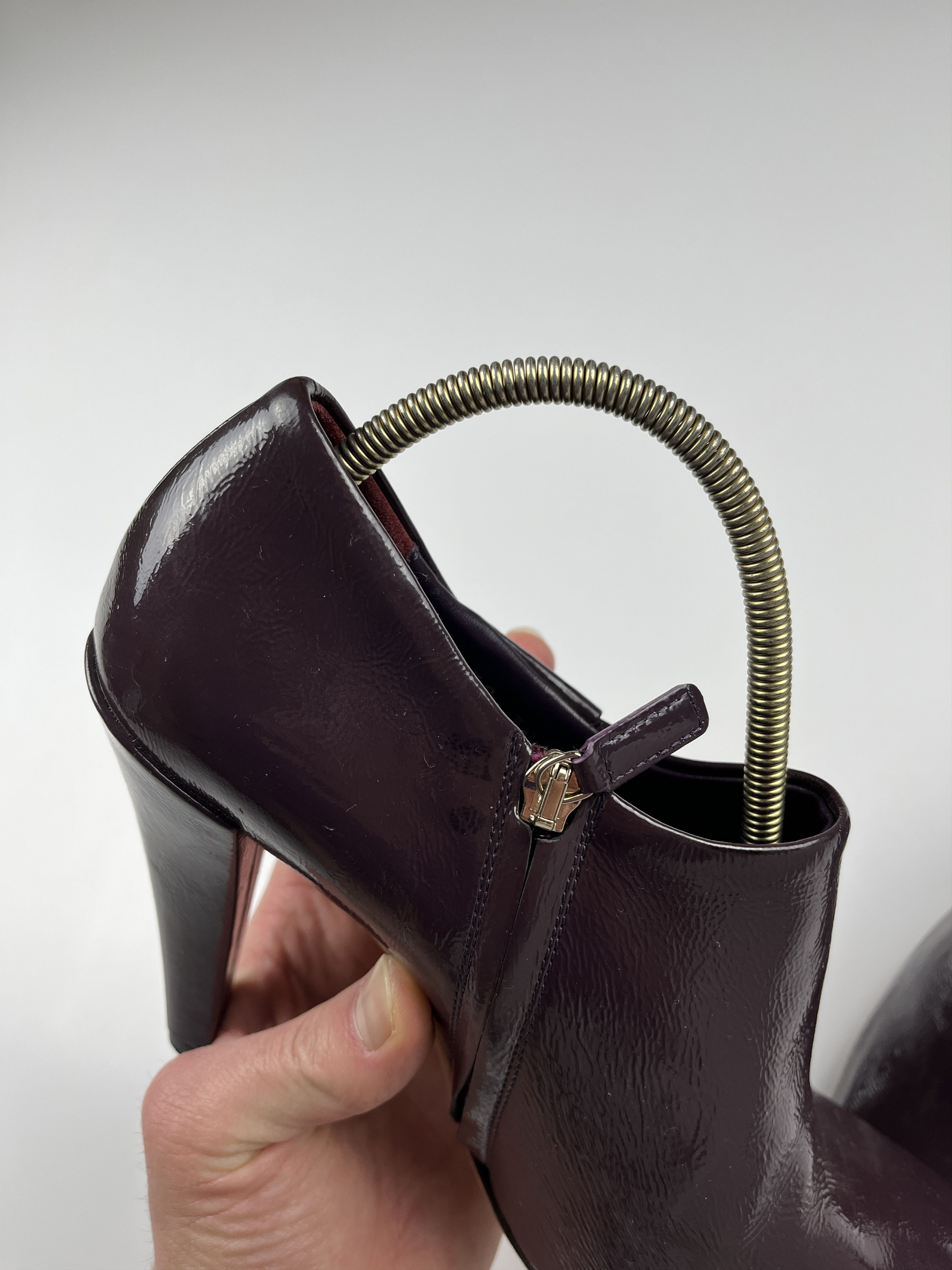 Gucci Gucci Purple Hysteria Leather Crest Gold Medallion Bootie Size US 8.5 / IT 38.5 - 5 Thumbnail