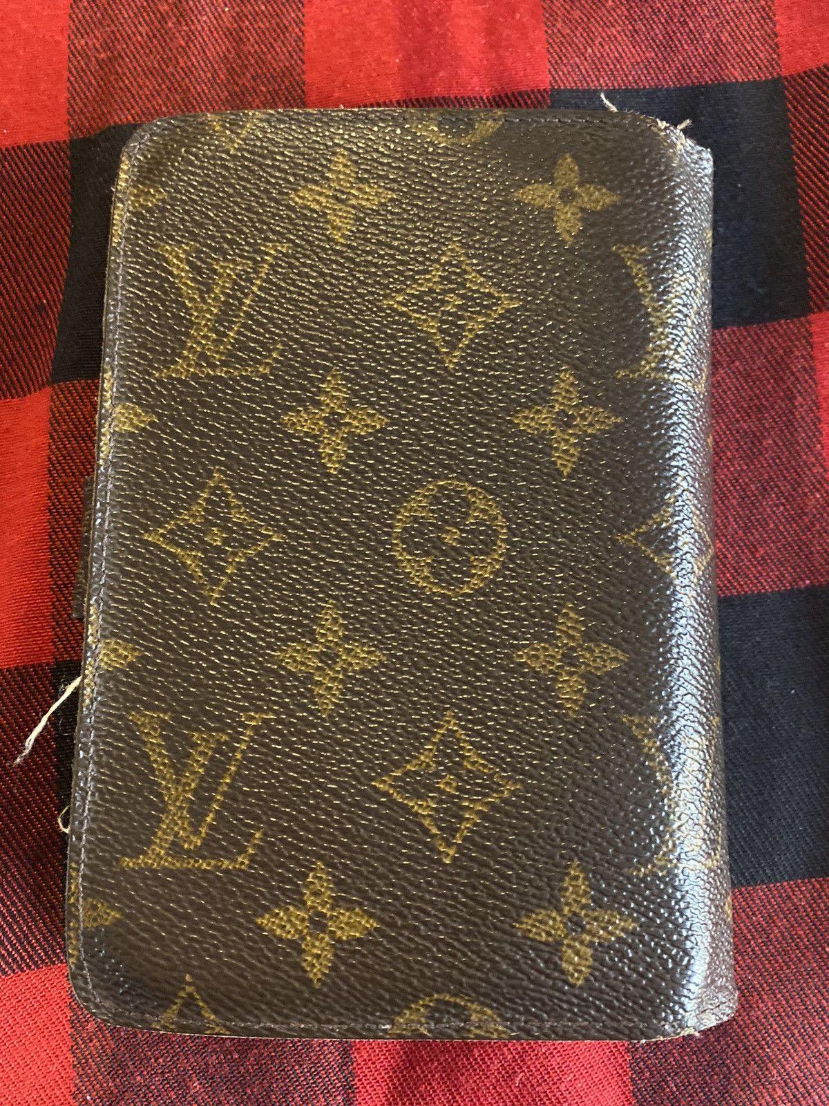 Louis Vuitton Louis Vuitton Wallet Size ONE SIZE - 2 Thumbnail