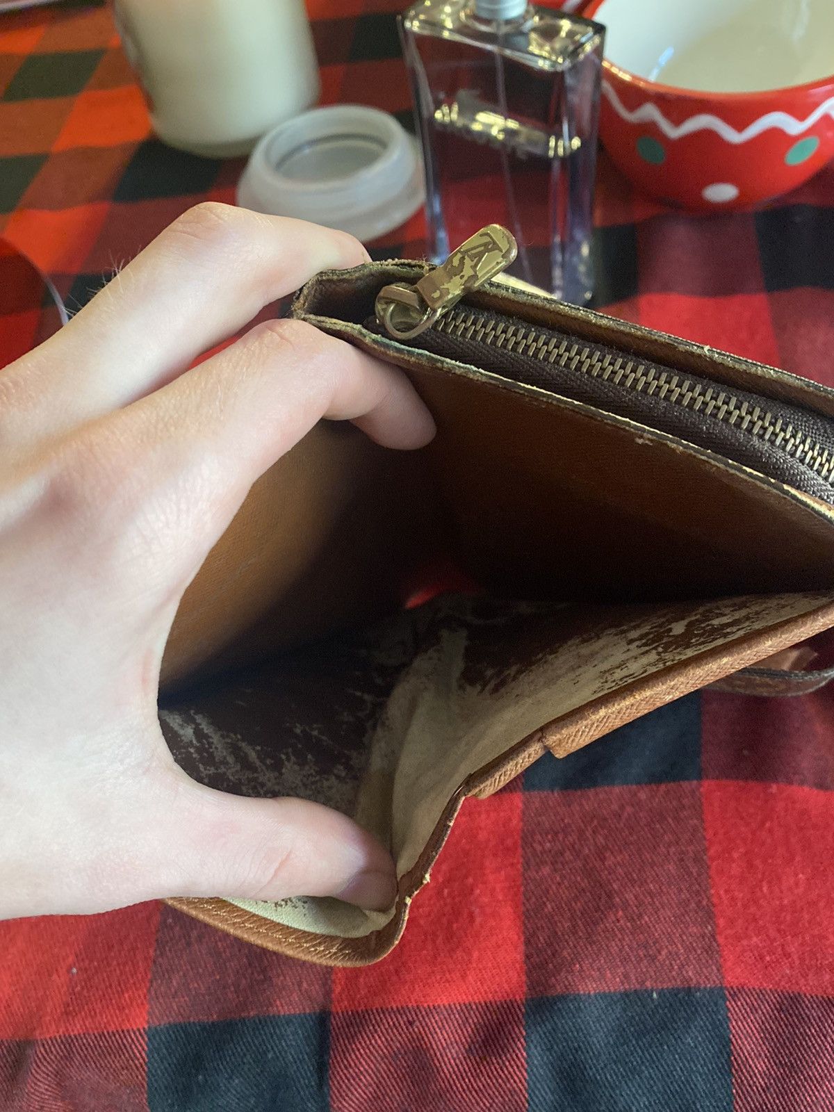 Louis Vuitton Louis Vuitton Wallet Size ONE SIZE - 6 Thumbnail
