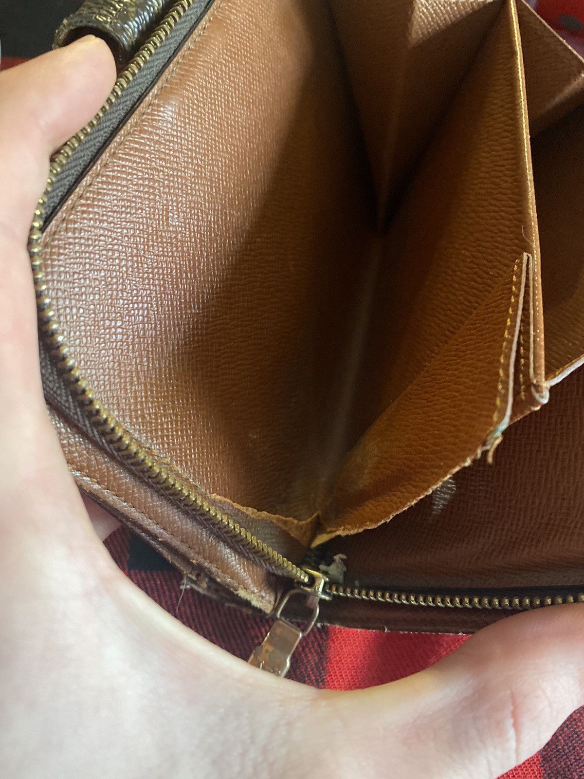 Louis Vuitton Louis Vuitton Wallet Size ONE SIZE - 8 Thumbnail