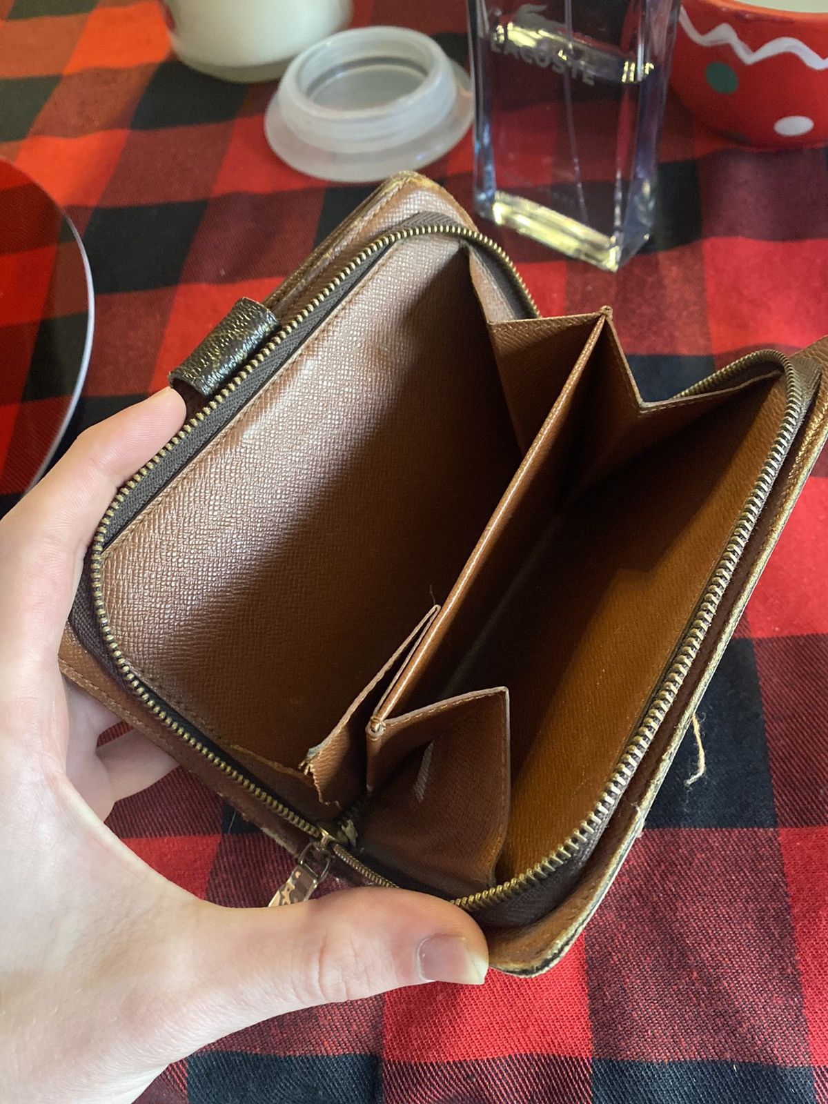 Louis Vuitton Louis Vuitton Wallet Size ONE SIZE - 7 Thumbnail
