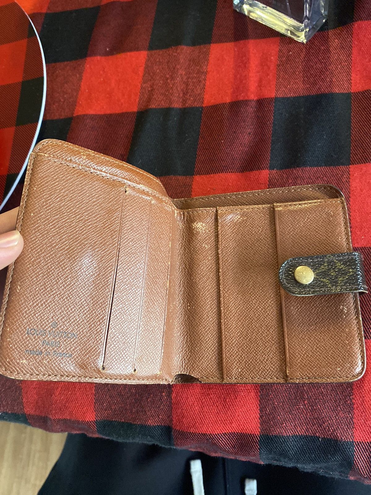 Louis Vuitton Louis Vuitton Wallet Size ONE SIZE - 3 Thumbnail