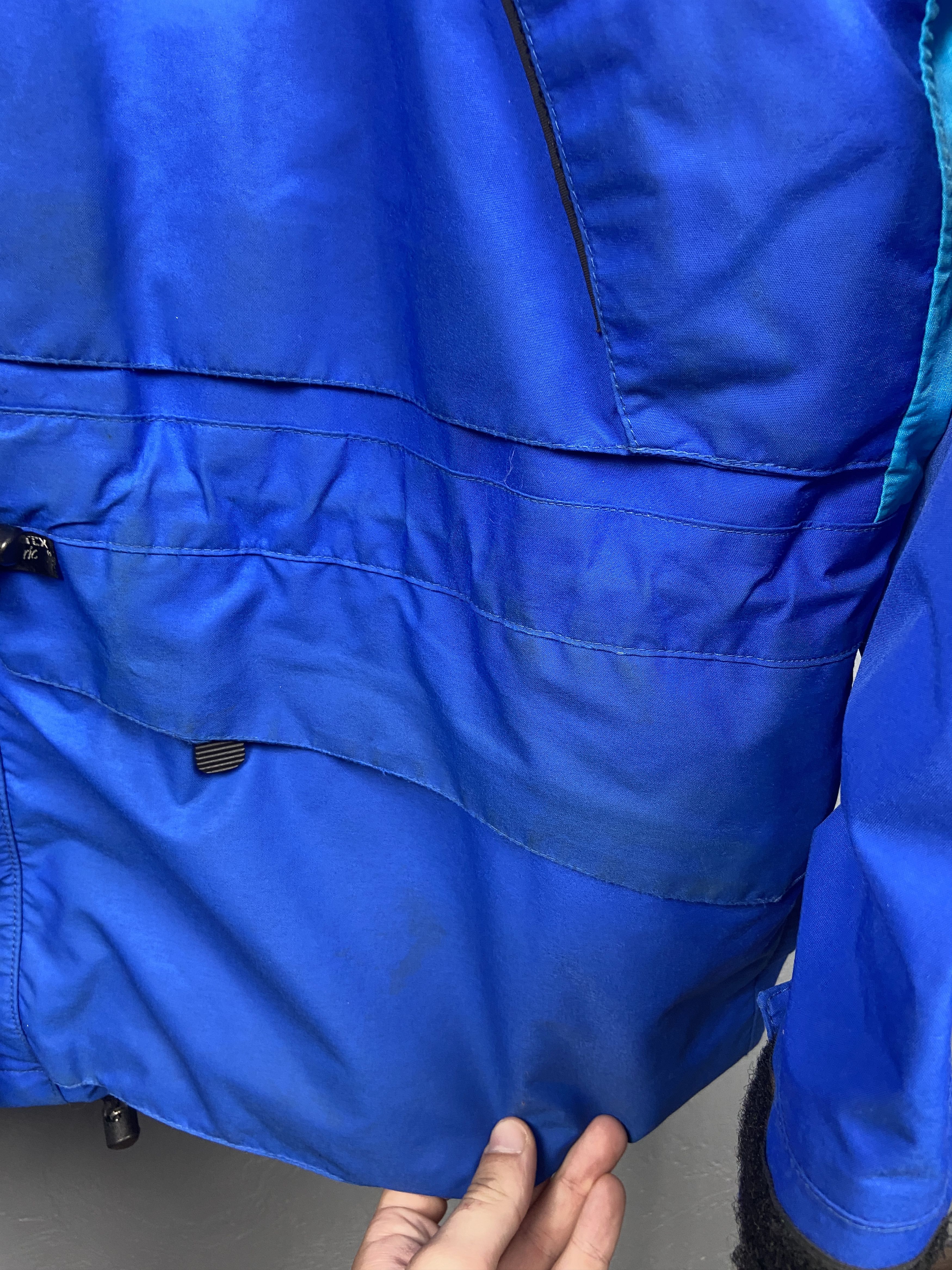 Berghaus Berghaus Trango Extrem 7000 Gore-Tex Vintage Jacket Size US XXL / EU 58 / 5 - 6 Thumbnail
