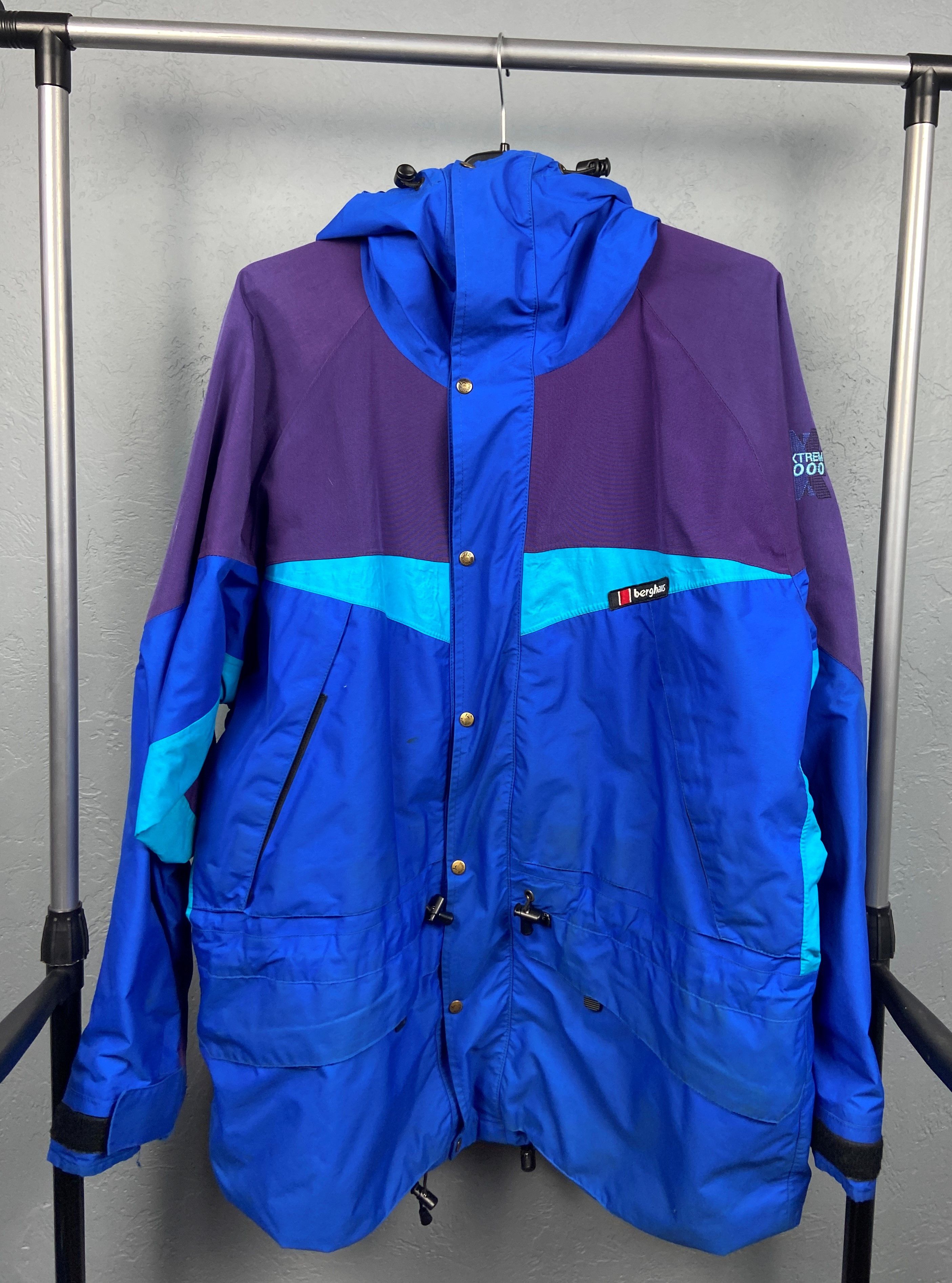 Berghaus extrem 7000 store jacket