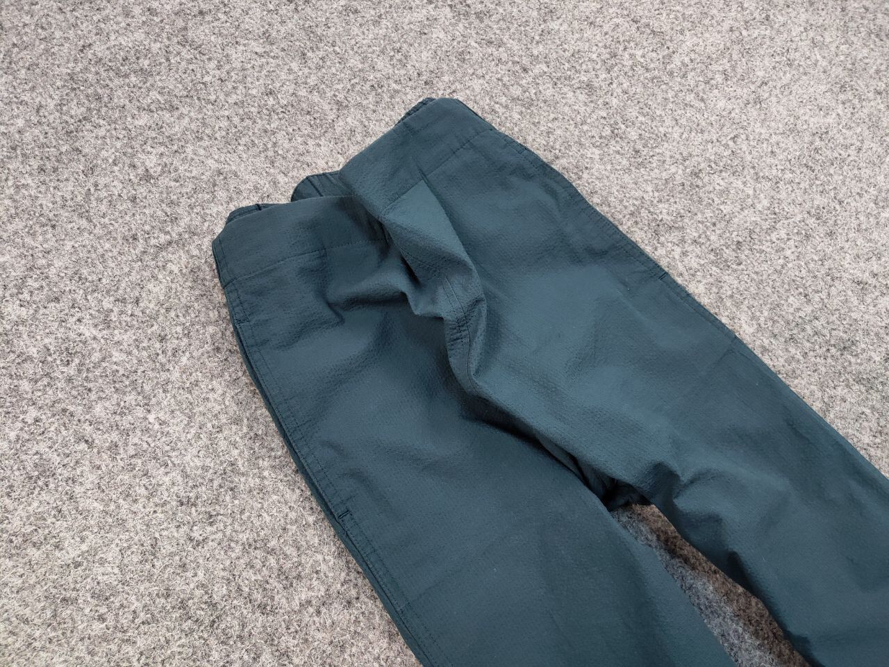 Uniqlo Uniqlo x Lemaire Japanese Style Light Casual Trousers Pants Size US 29 - 9 Thumbnail
