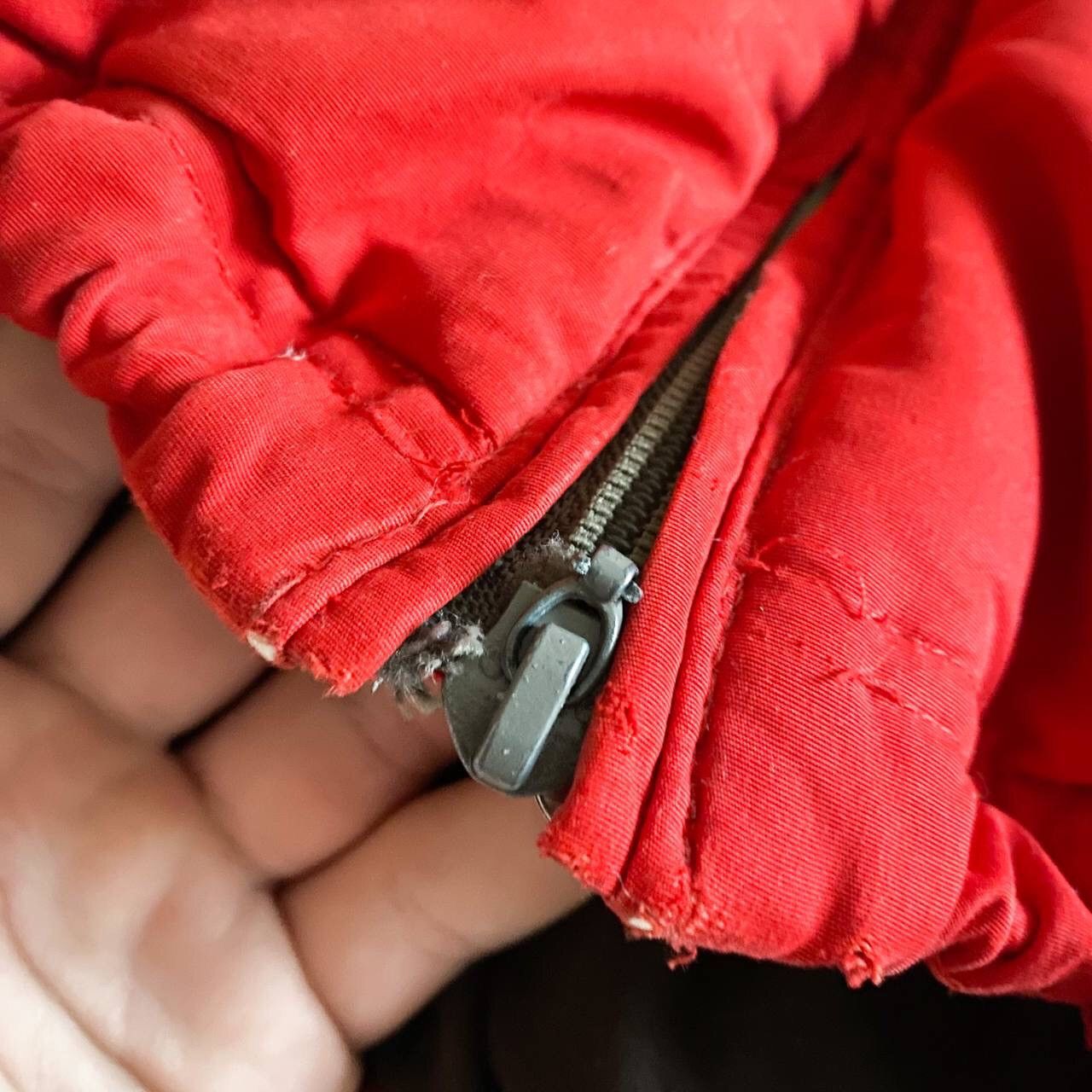 Nike 90s Nike Oregon Vintage Red Down Puffer Jacket Y2K Size US XL / EU 56 / 4 - 16 Thumbnail