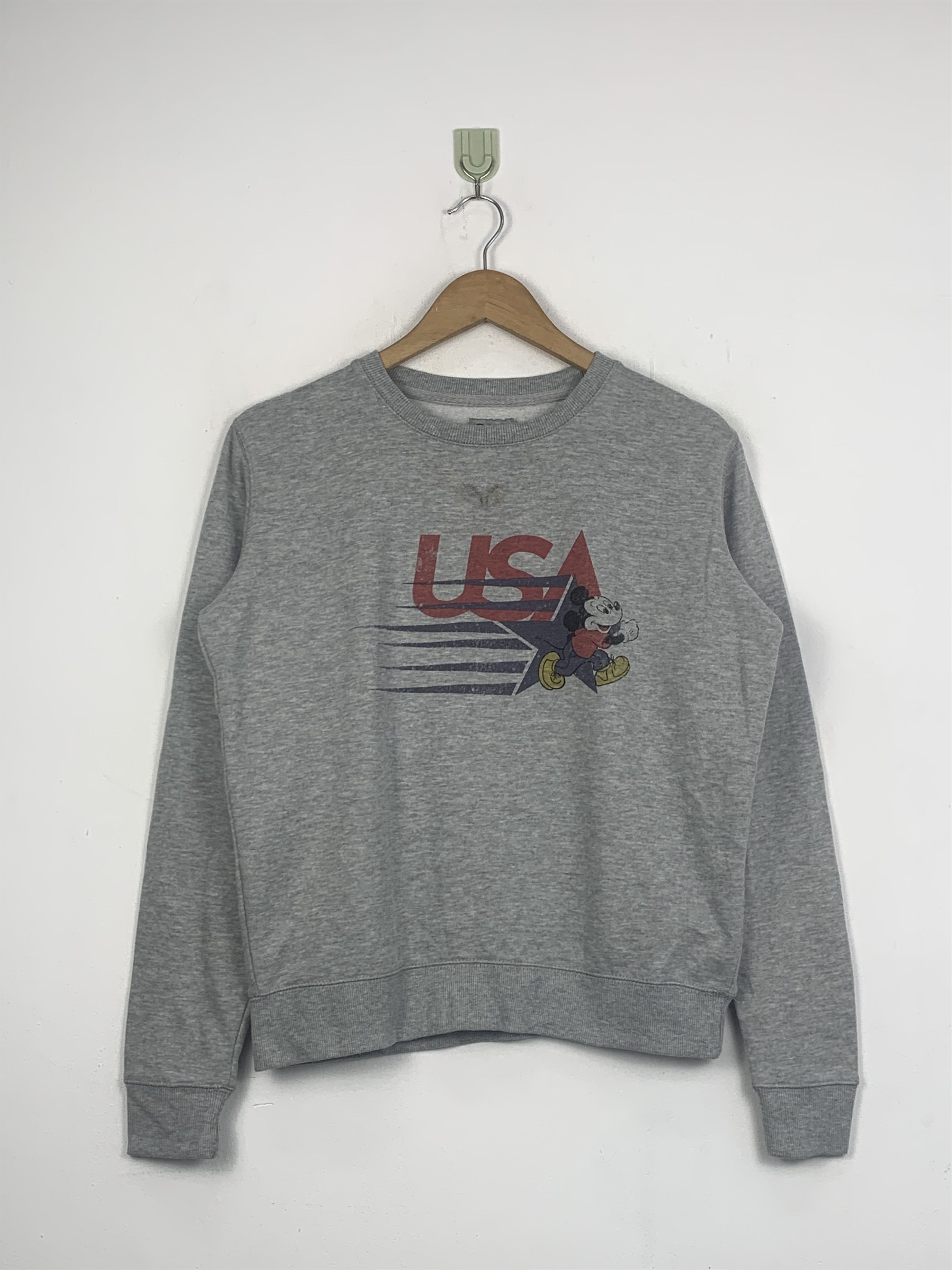 Disney × Mickey Mouse × Vintage Vintage Mickey Mouse Disney Sweatshirt Size US XS / EU 42 / 0 - 1 Thumbnail