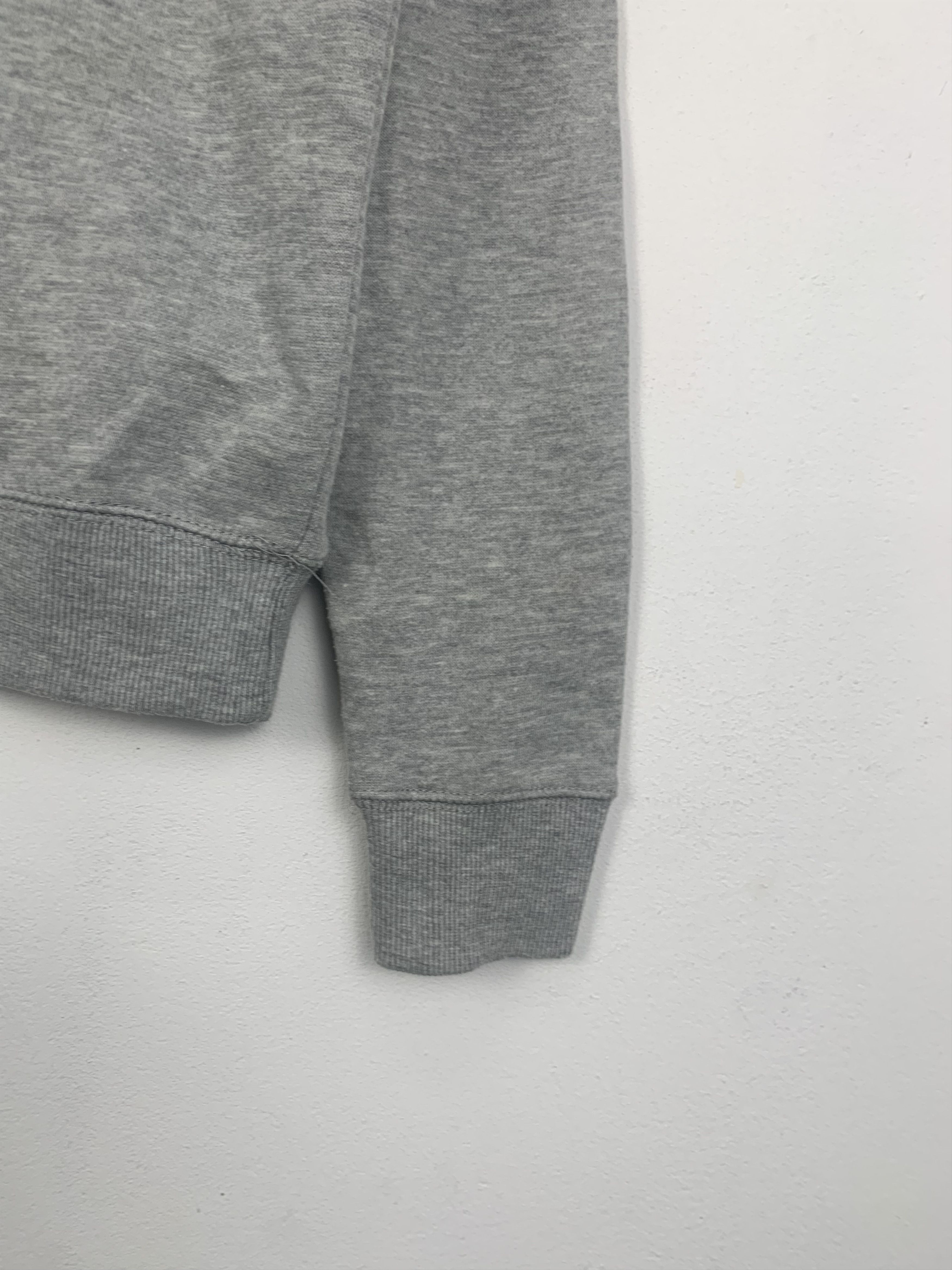 Disney × Mickey Mouse × Vintage Vintage Mickey Mouse Disney Sweatshirt Size US XS / EU 42 / 0 - 4 Thumbnail