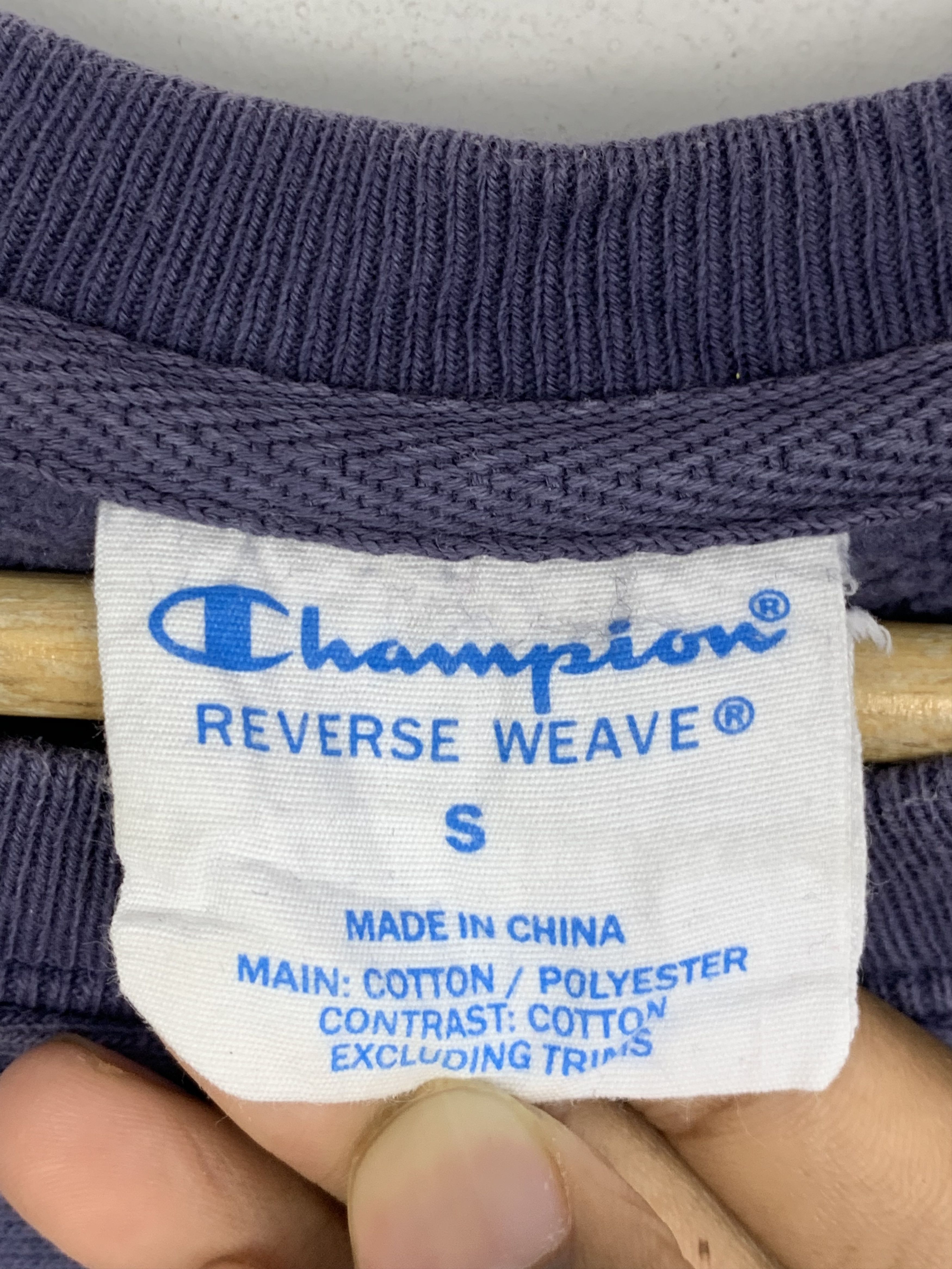 Vintage Champion Small Logo Reverse Weave Sweatshirt
