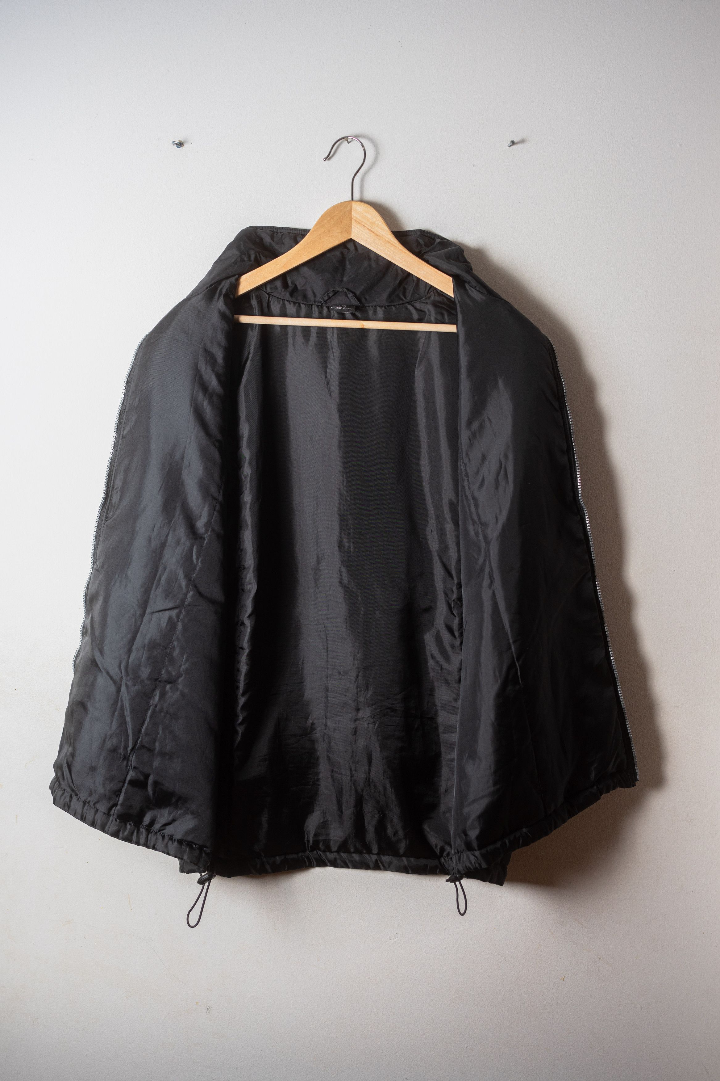 Calvin Klein × Vintage Calvin Klein Black Nylon Vest Size US XL / EU 56 / 4 - 5 Thumbnail