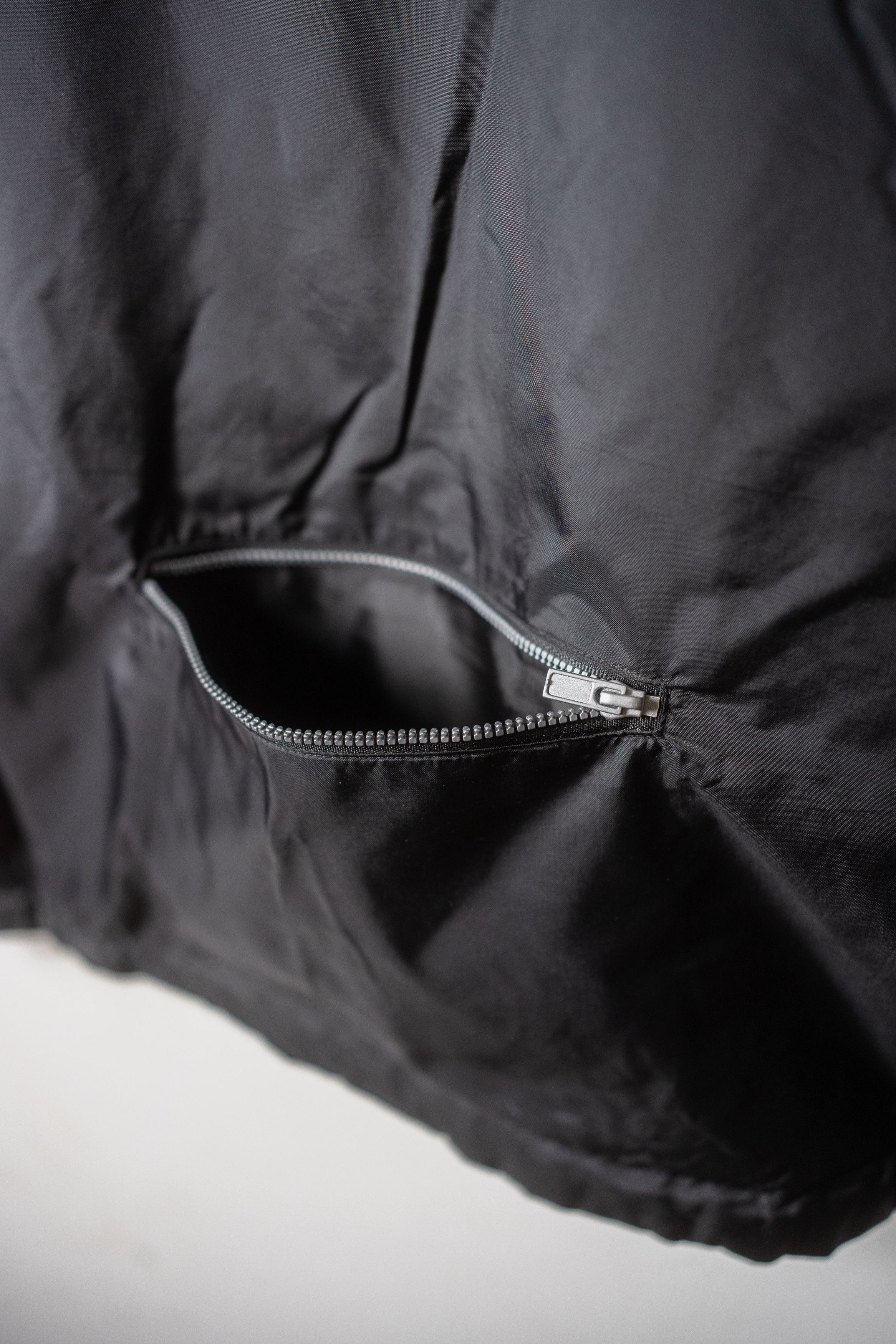 Calvin Klein × Vintage Calvin Klein Black Nylon Vest Size US XL / EU 56 / 4 - 8 Thumbnail