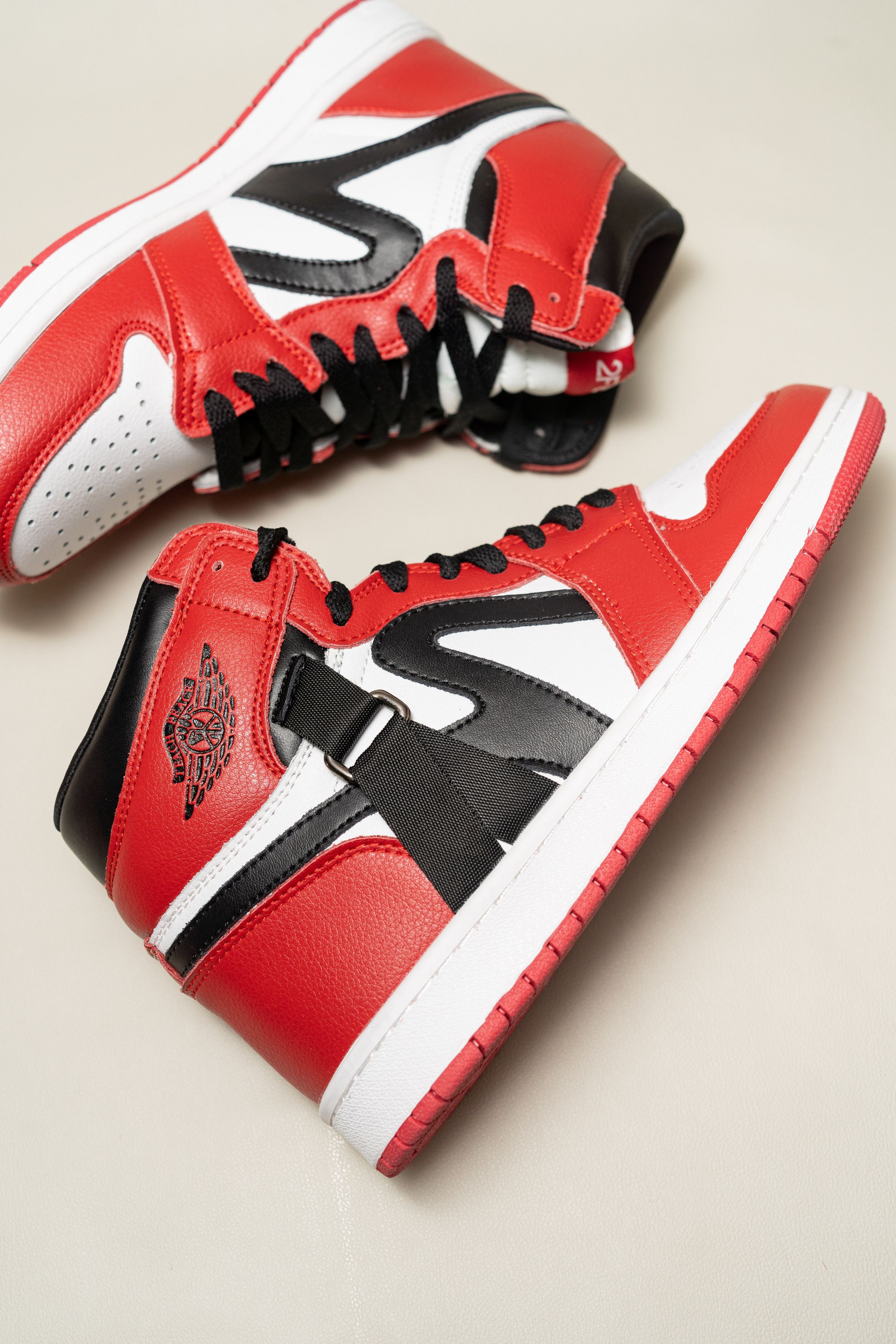Other 2Ful Teach Peace Injury Strap Jordan 1 Size US 8 / EU 41 - 7 Thumbnail