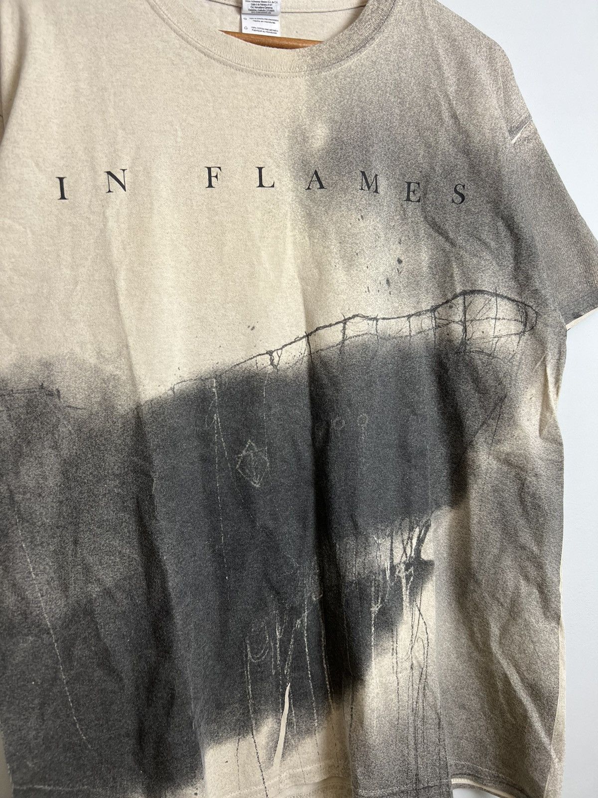 Band Tees Vintage 00s In Flames All Over Print Metal Rock Band T Shirt Size US L / EU 52-54 / 3 - 3 Thumbnail