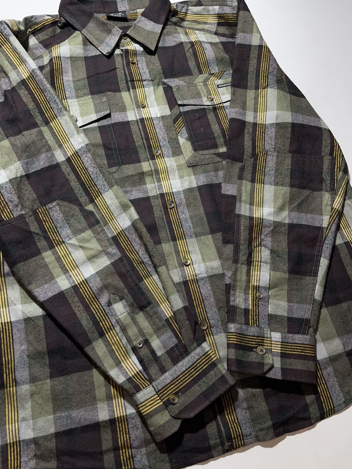 Oakley Oakley Flannel Plaid Shirt Size US XL / EU 56 / 4 - 6 Thumbnail