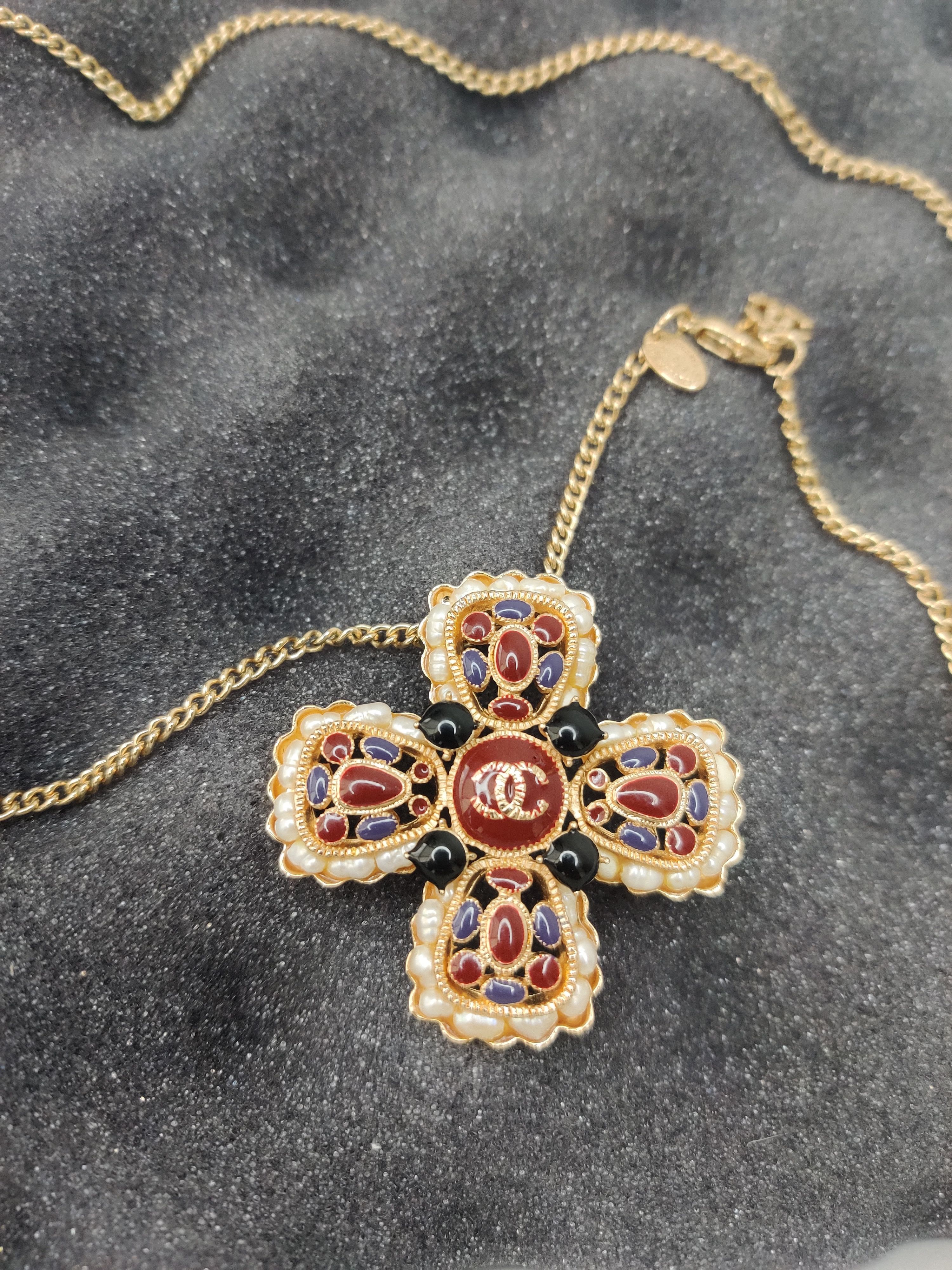Vintage Coco Chanel Gold Cross Brooch necklace