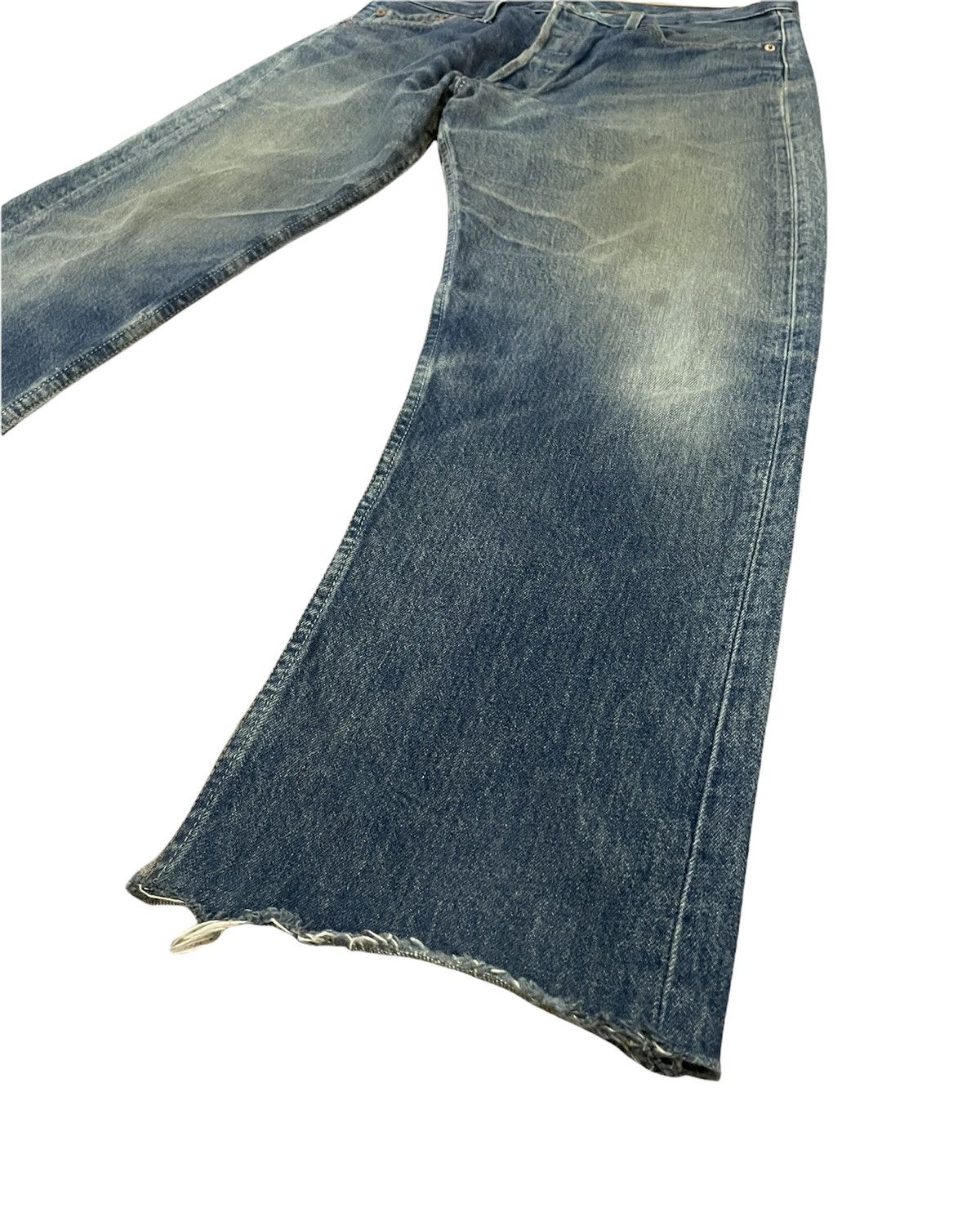 Levi's × Vintage Vintage Levi’s 501 1997 Aging Faded Wash Denim Size US 34 / EU 50 - 2 Thumbnail