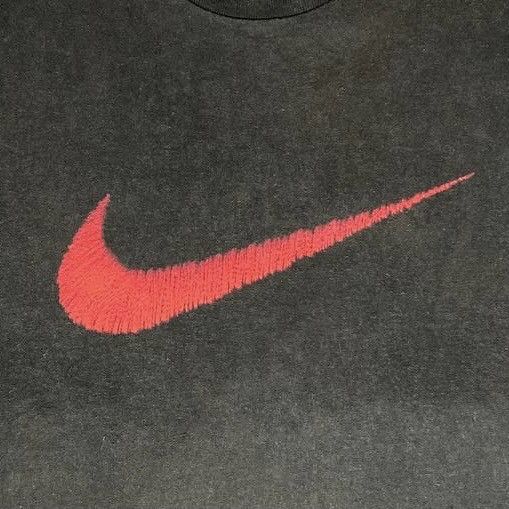 Nike Vintage 90s Nike Shirt Big Swoosh Nike SunFaded Size US M / EU 48-50 / 2 - 5 Thumbnail