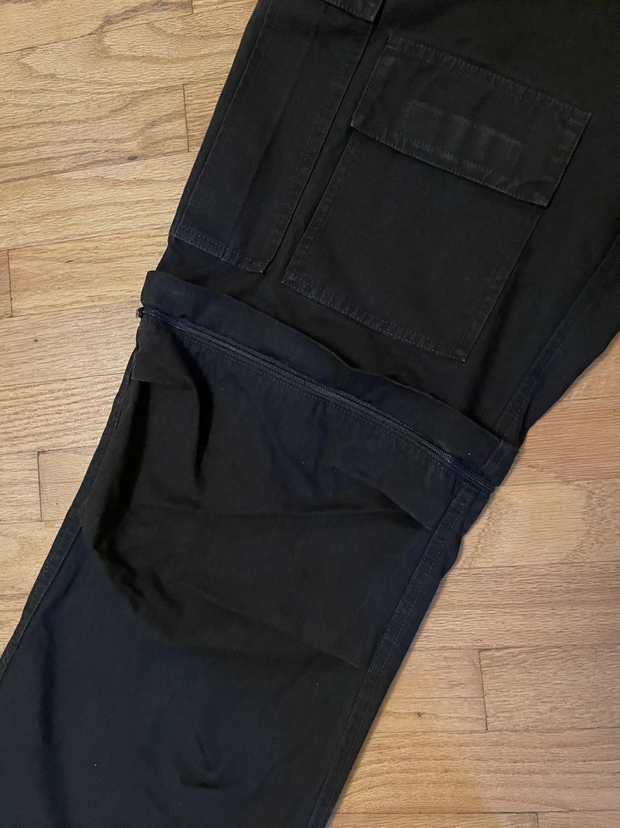 Balenciaga Balenciaga No Heelbite! Hybrid Cargo Pants Size US 32 / EU 48 - 6 Thumbnail