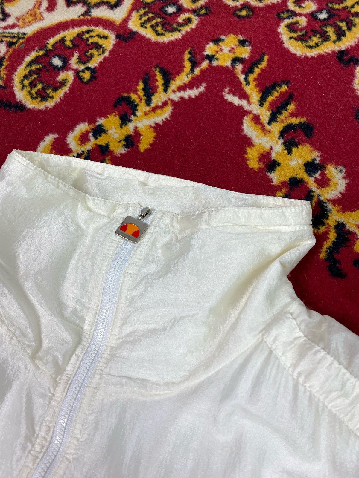 Vintage Vintage Ellesse Made in Italy Parachute Shiny Jacket Zip Top Size US M / EU 48-50 / 2 - 6 Thumbnail