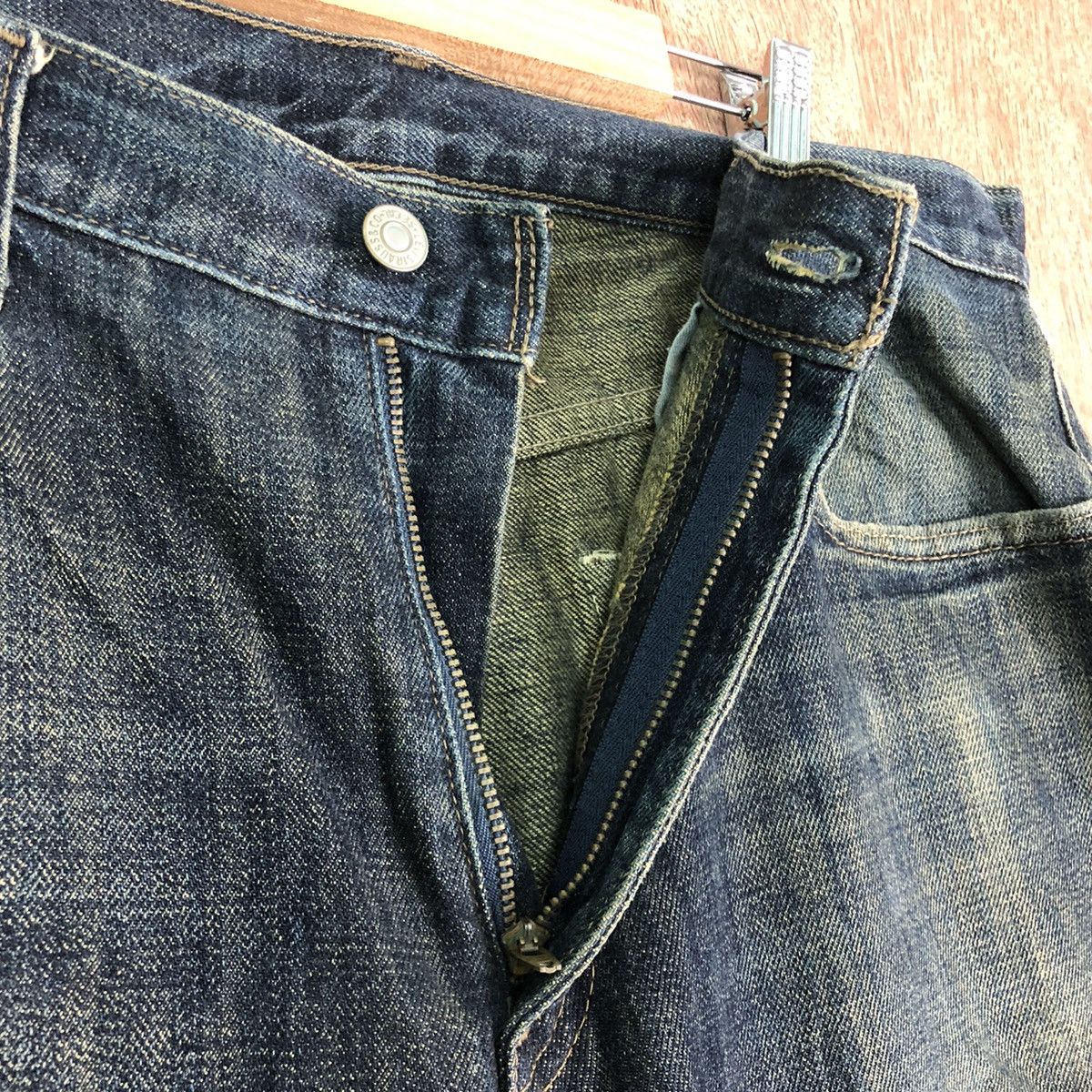 Levi's levis Strauss Dark Blue distressed Denim Jeans Pants #c208 Size US 36 / EU 52 - 5 Thumbnail