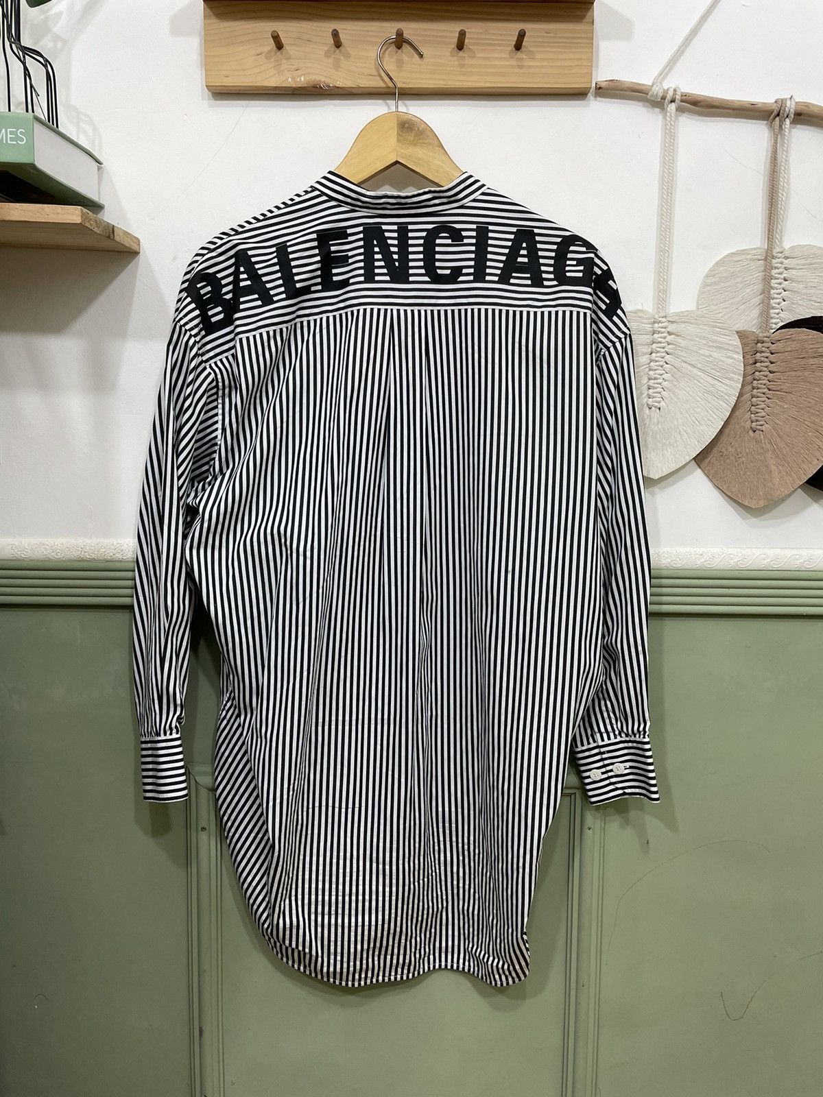 Balenciaga BALENCIAGA Size M / US 6-8 / IT 42-44 - 1 Thumbnail