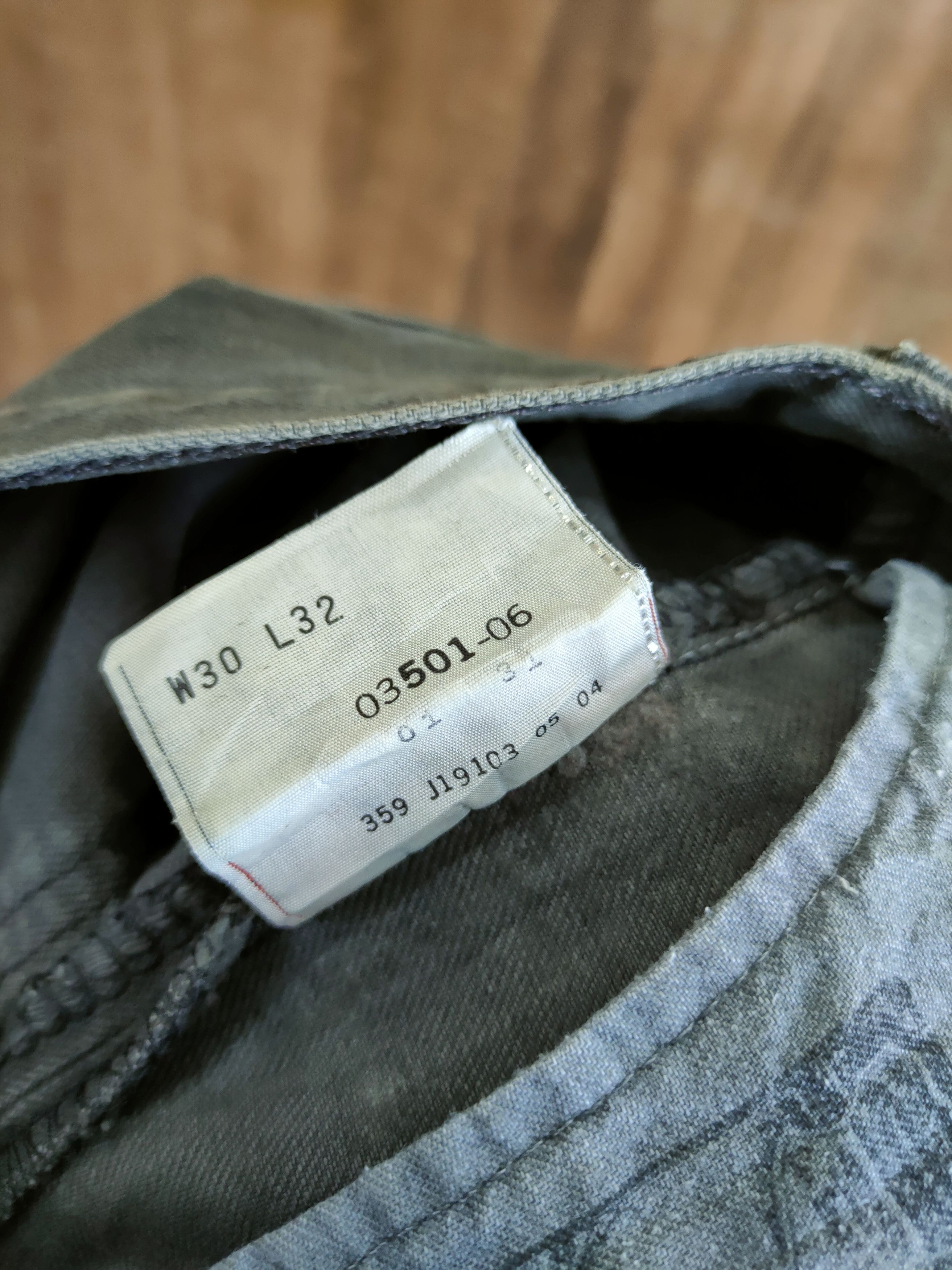 Levi's 501 Levis vintage distressed denim pants #46-723 Size US 30 / EU 46 - 13 Thumbnail