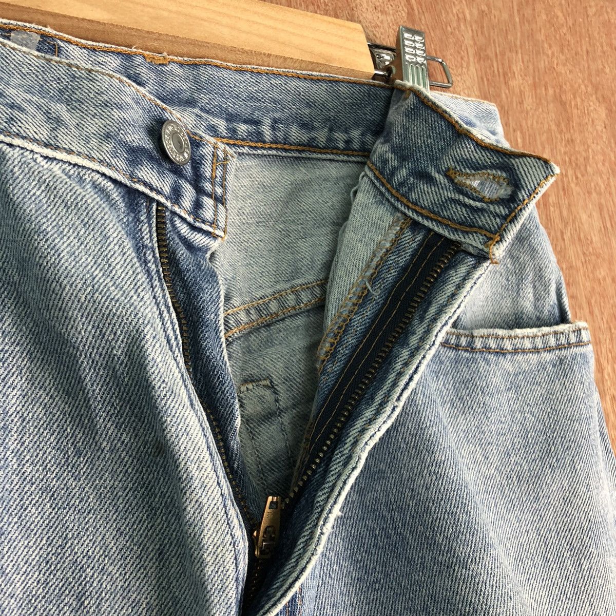 Levi's DLL Levi's Vintage distressed thrased Denim Pants #c142 Size US 30 / EU 46 - 8 Thumbnail