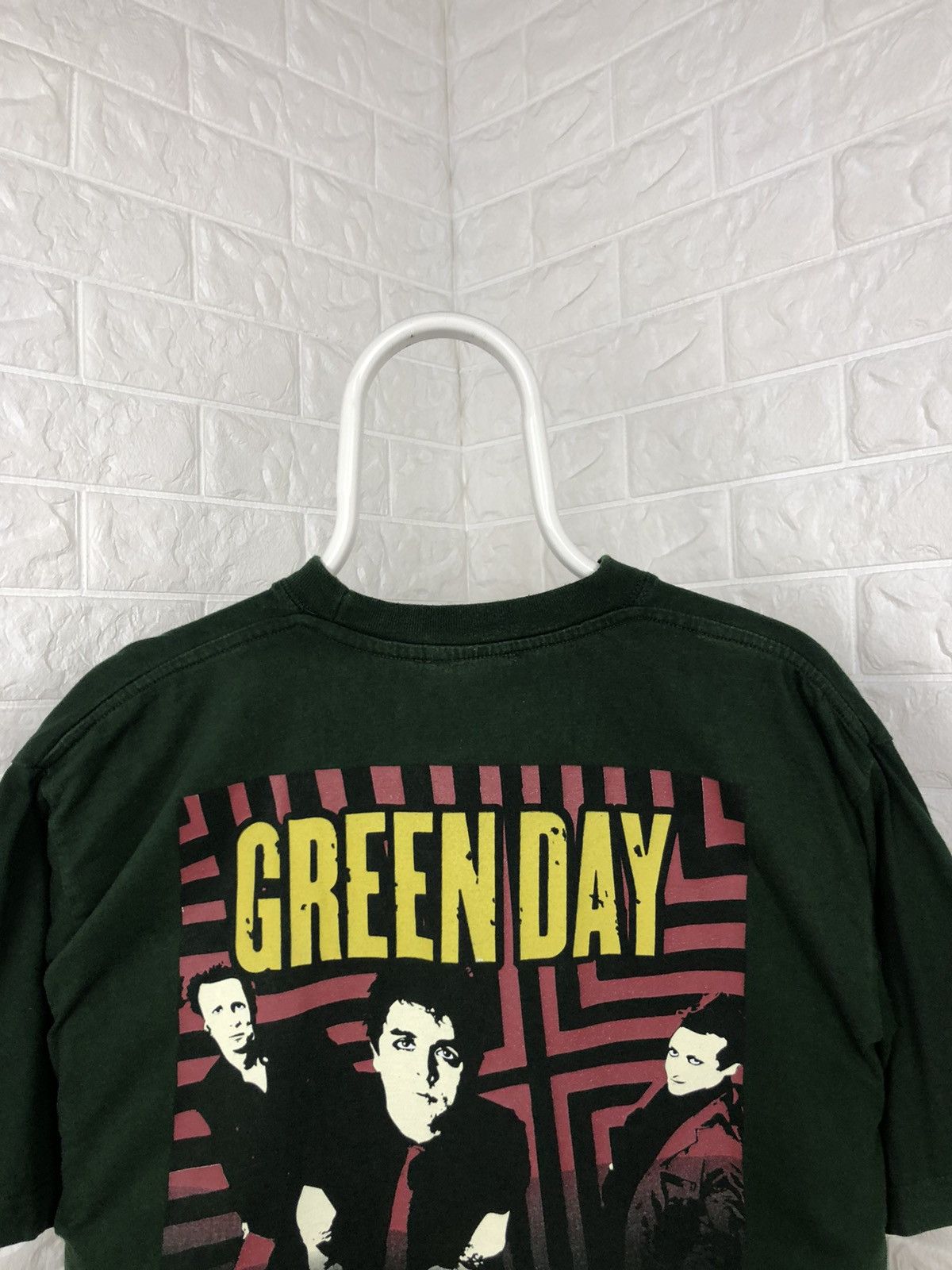 Band Tees × Vintage Vintage Green Day American Idiot Tee Size US XL / EU 56 / 4 - 3 Thumbnail
