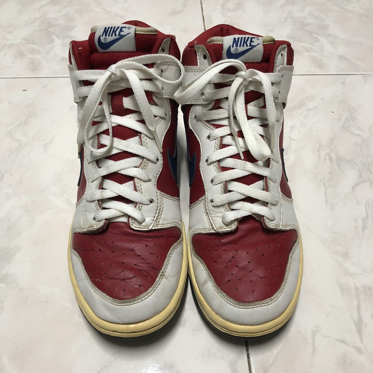 Nike × Vintage Dunk High White | Rapid-Varsity Red Size US 9 / EU 42 - 4 Thumbnail