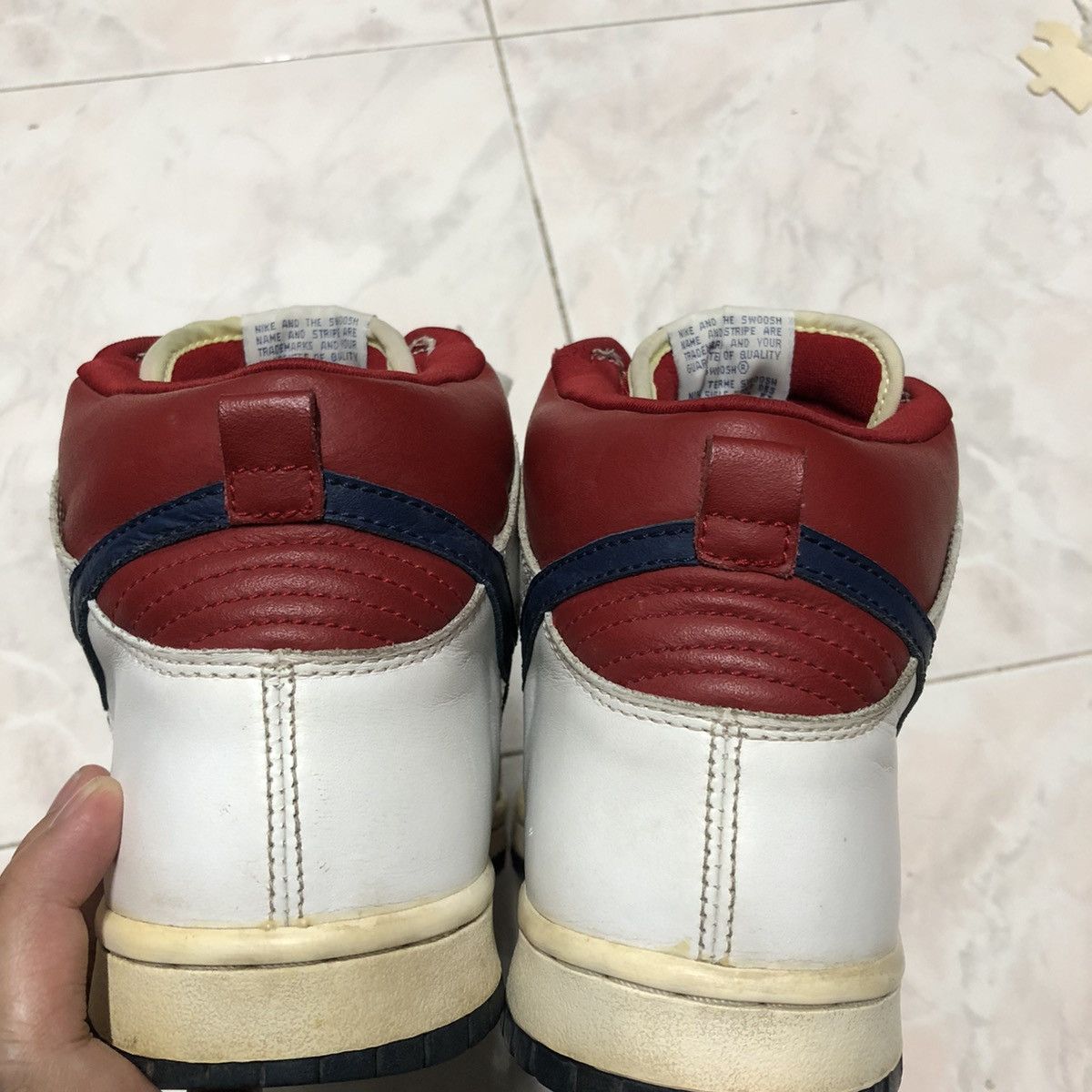 Nike × Vintage Dunk High White | Rapid-Varsity Red Size US 9 / EU 42 - 7 Thumbnail
