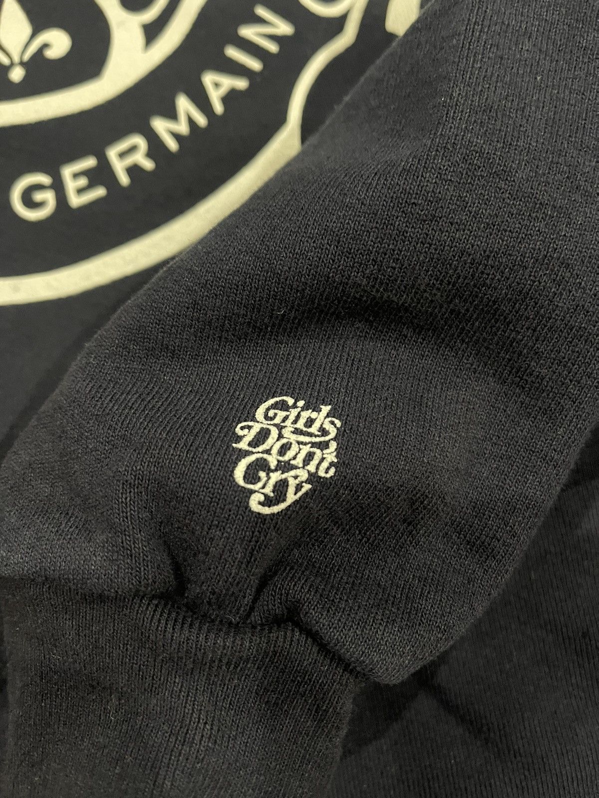 ComplexCon exclusive artist VERDY x PSG rare collaboration