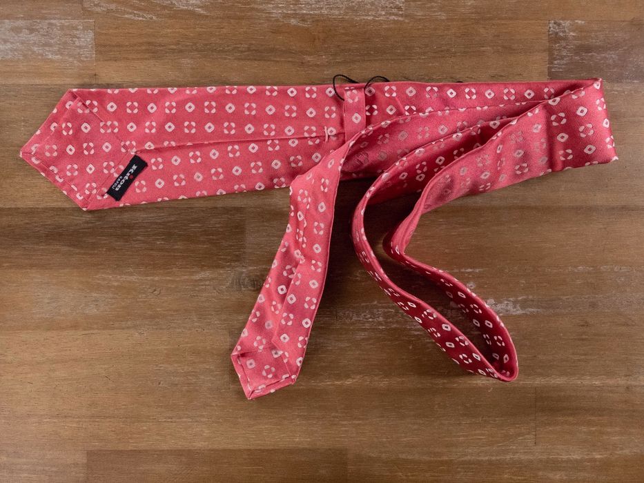 Cravate Homme Kiton 7 Plis Soie/laine/lin Rayures Blanches Sur Fond Rouge (NWOT)