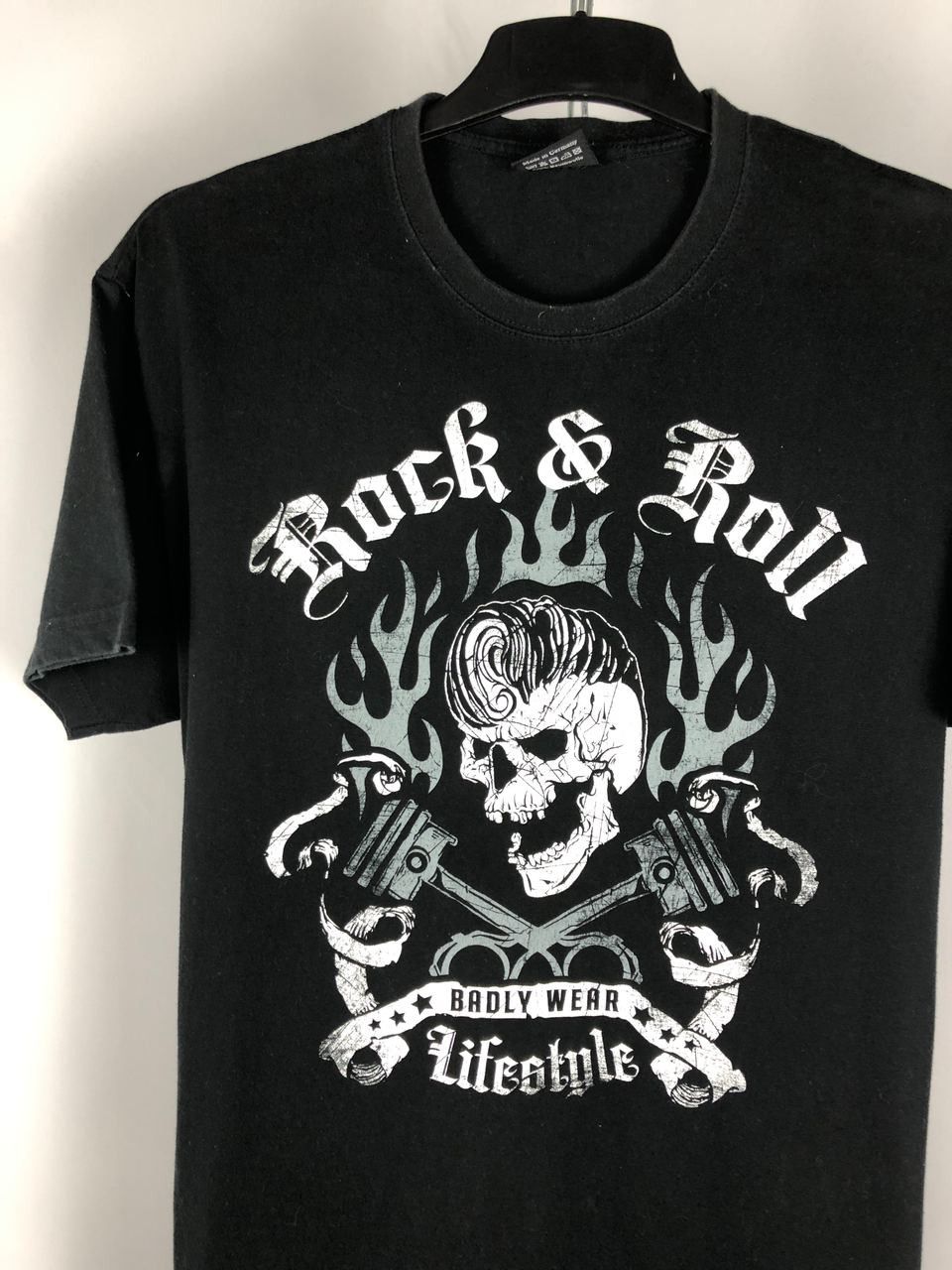 Band Tees Rock & roll T-shirts black logo size XL Size US XL / EU 56 / 4 - 2 Thumbnail
