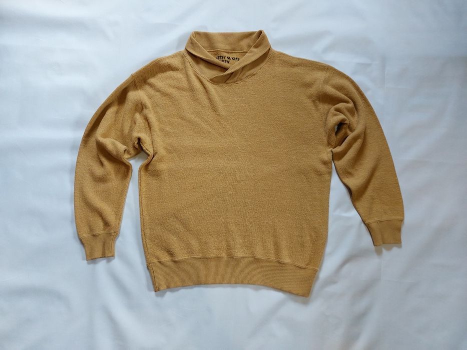 Issey Miyake ISSEY MIYAKE JUMPER | Grailed