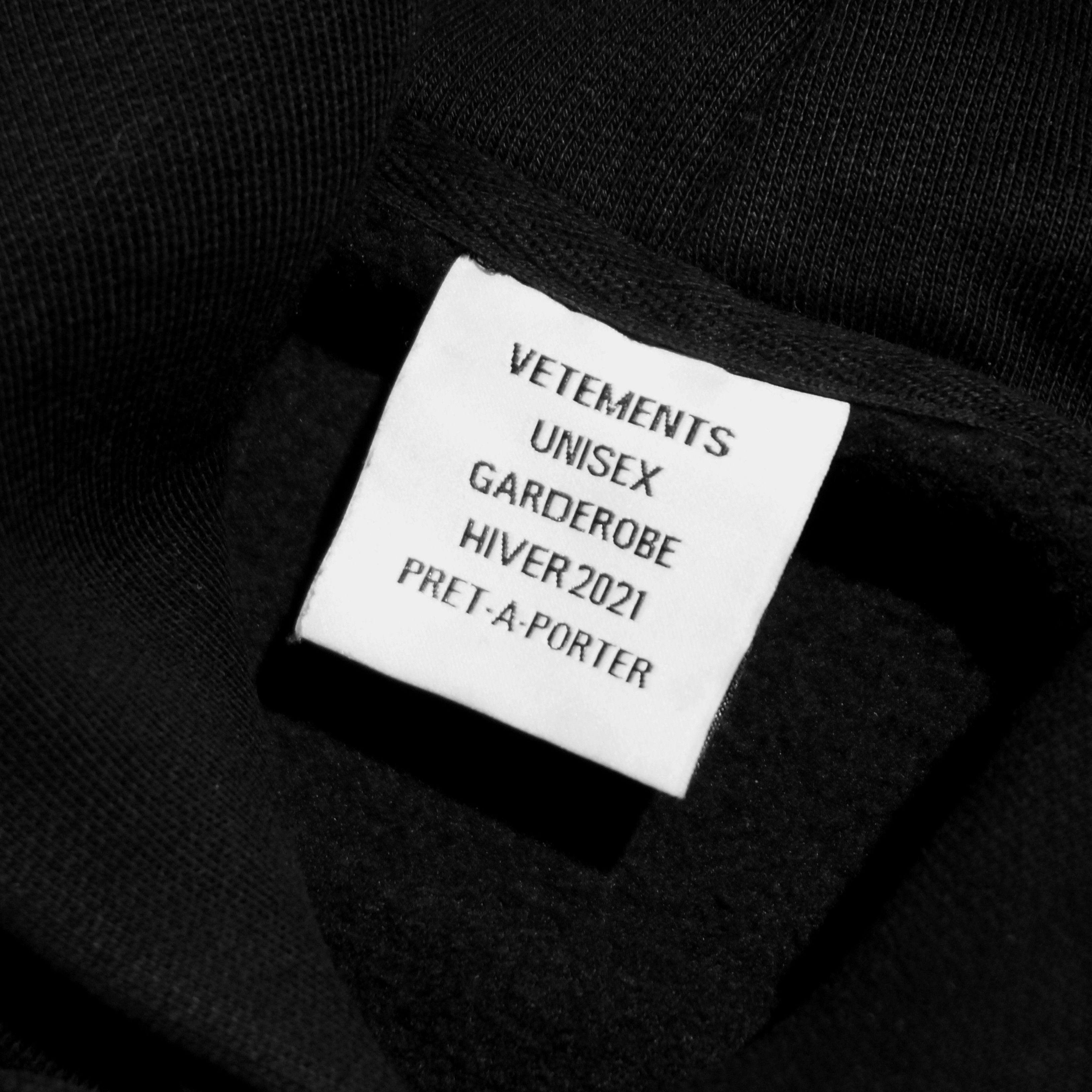 Vetements FW21 BLACK REVERSE LOGO HOODIE Size US XL / EU 56 / 4 - 5 Thumbnail