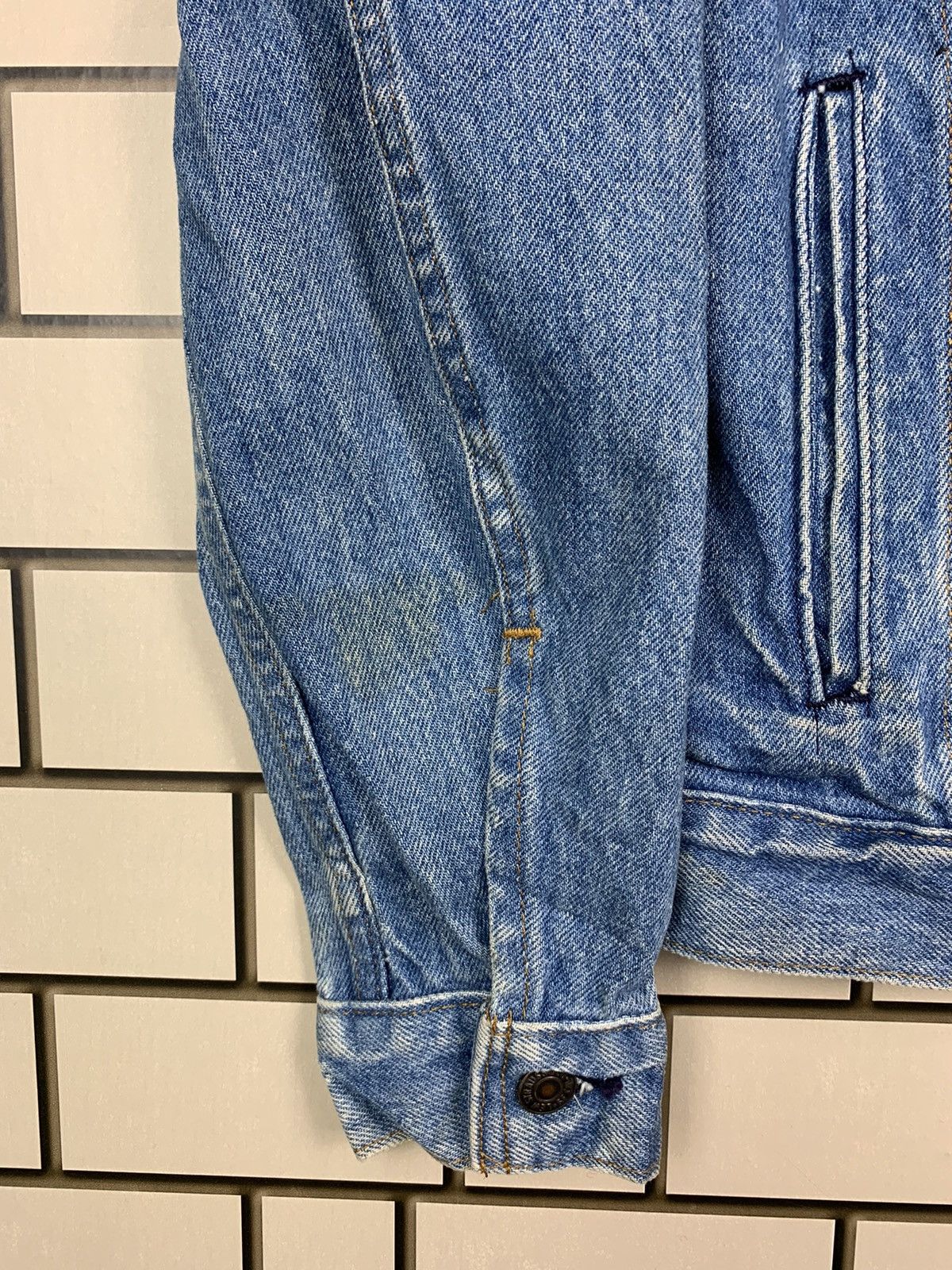 Levi's Vintage 80s Levis Trucker Denim Jacket Size US S / EU 44-46 / 1 - 7 Thumbnail