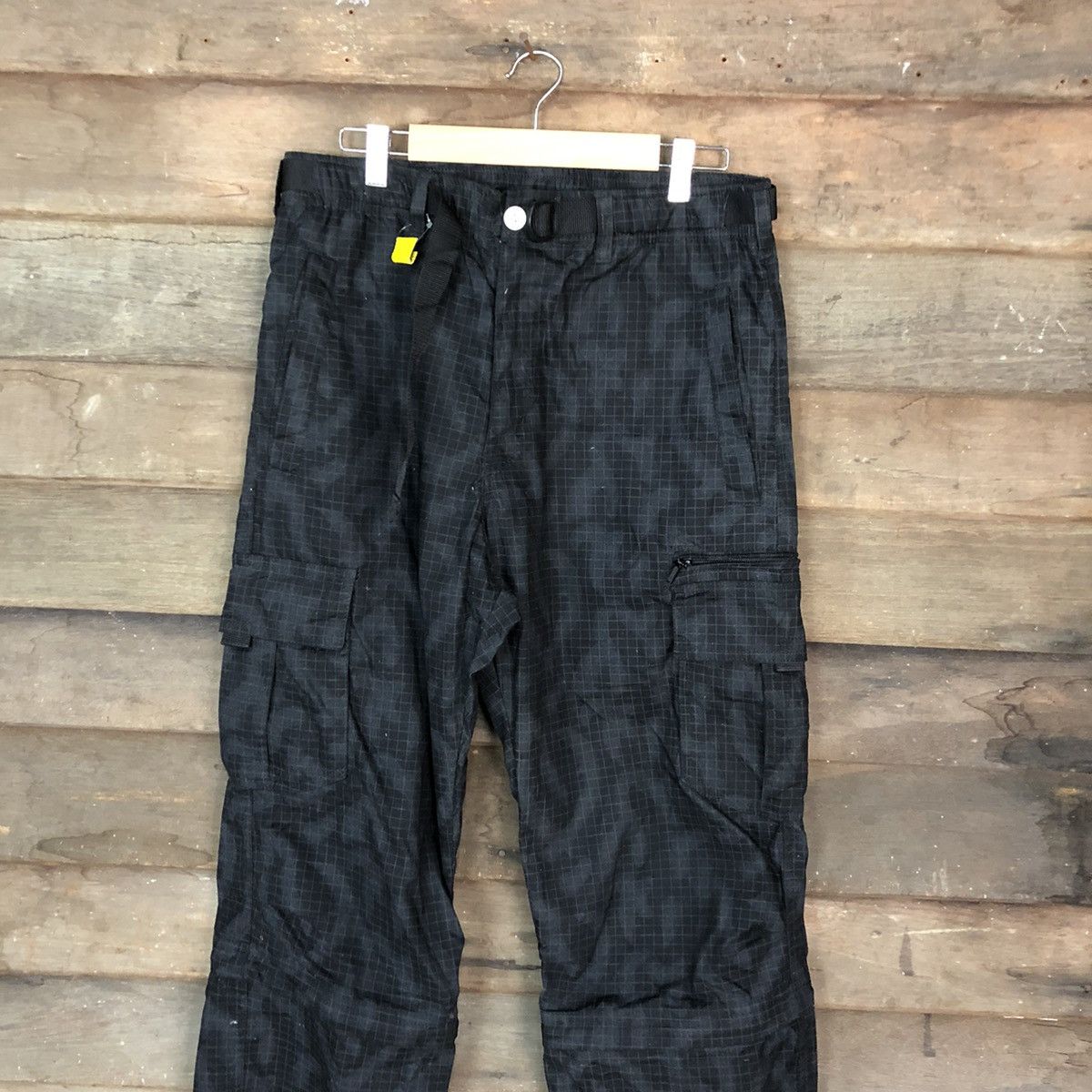 Japanese Brand Japan utility hiking track Black Cargo Pants #2662 Size US 32 / EU 48 - 2 Thumbnail
