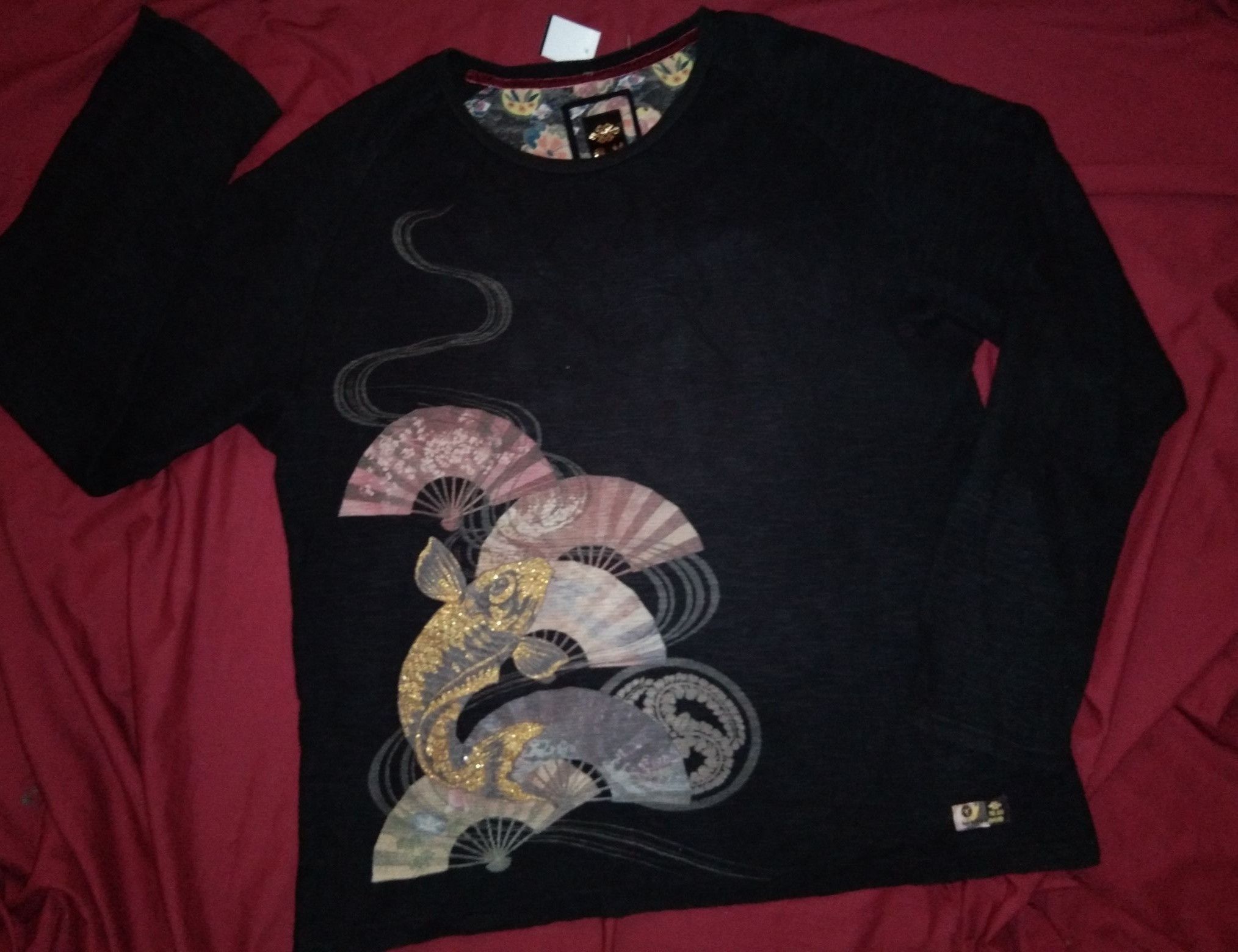 Japanese Brand Sukajan Koi Embroidered tshirt Japanese Art Tradition Size US L / EU 52-54 / 3 - 2 Thumbnail