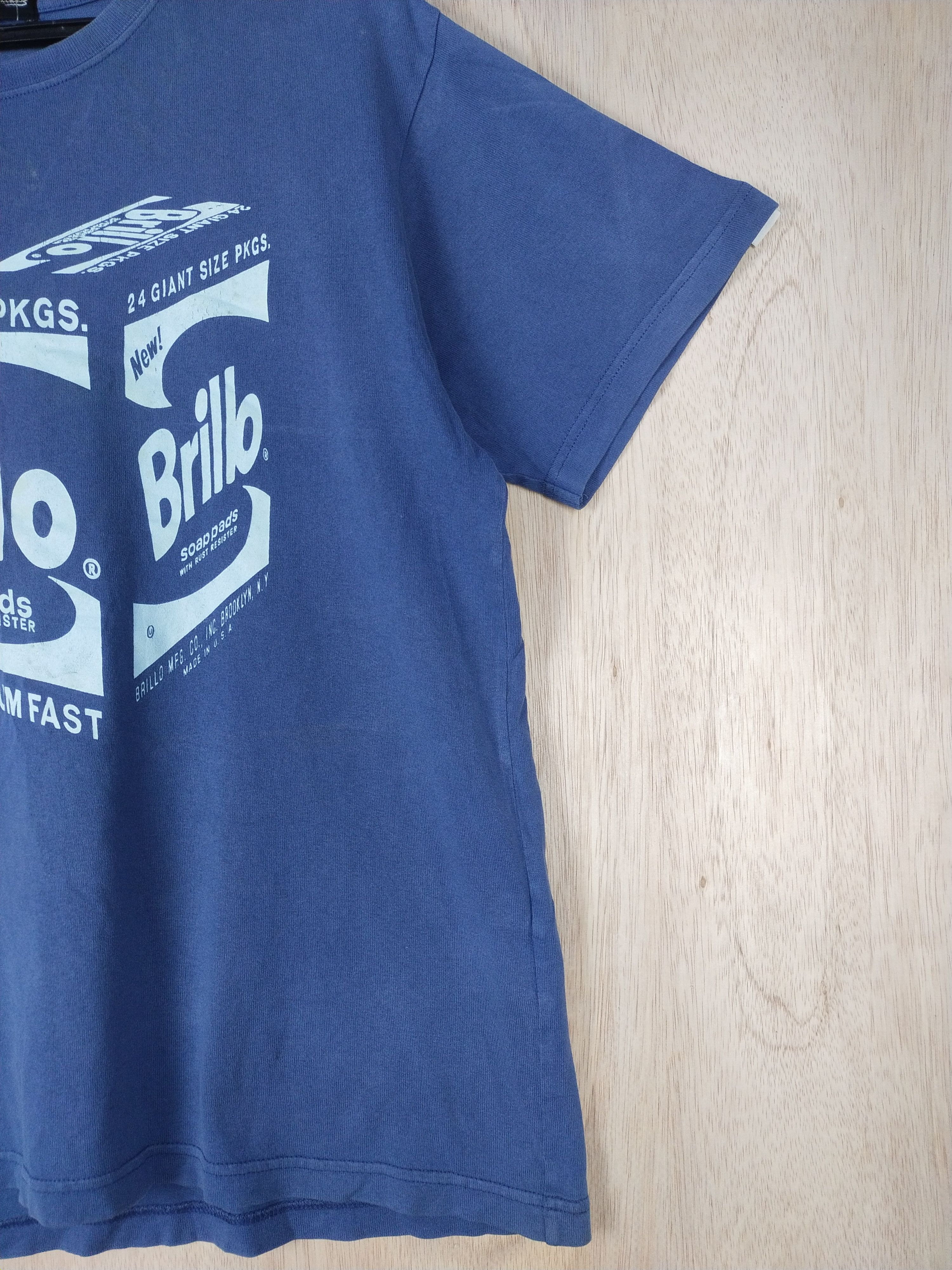 Andy Warhol DL Uniqlo X Andy Warhol Brillo blue Tshirt #2758 Size US L / EU 52-54 / 3 - 5 Thumbnail