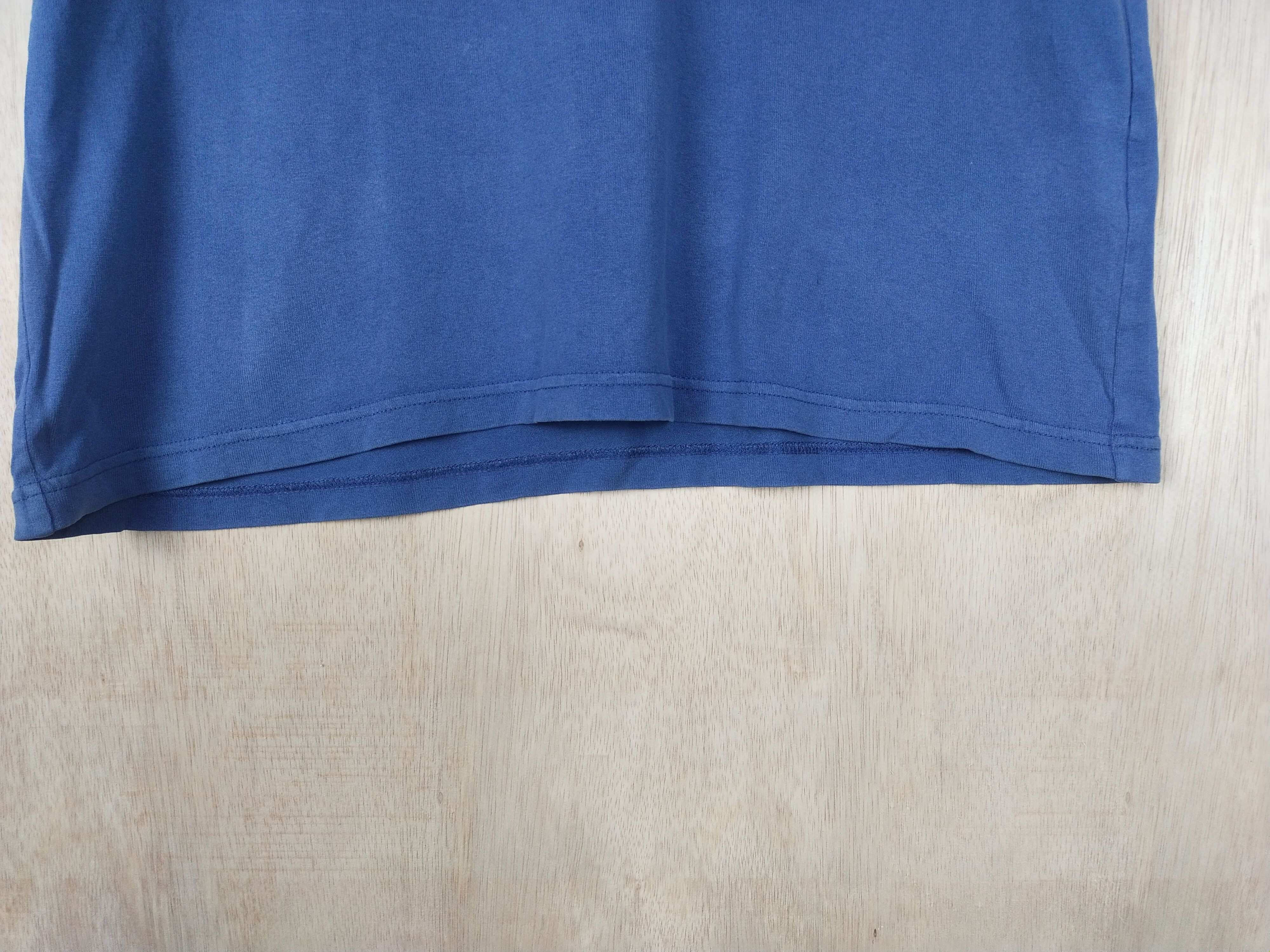 Andy Warhol DL Uniqlo X Andy Warhol Brillo blue Tshirt #2758 Size US L / EU 52-54 / 3 - 8 Thumbnail